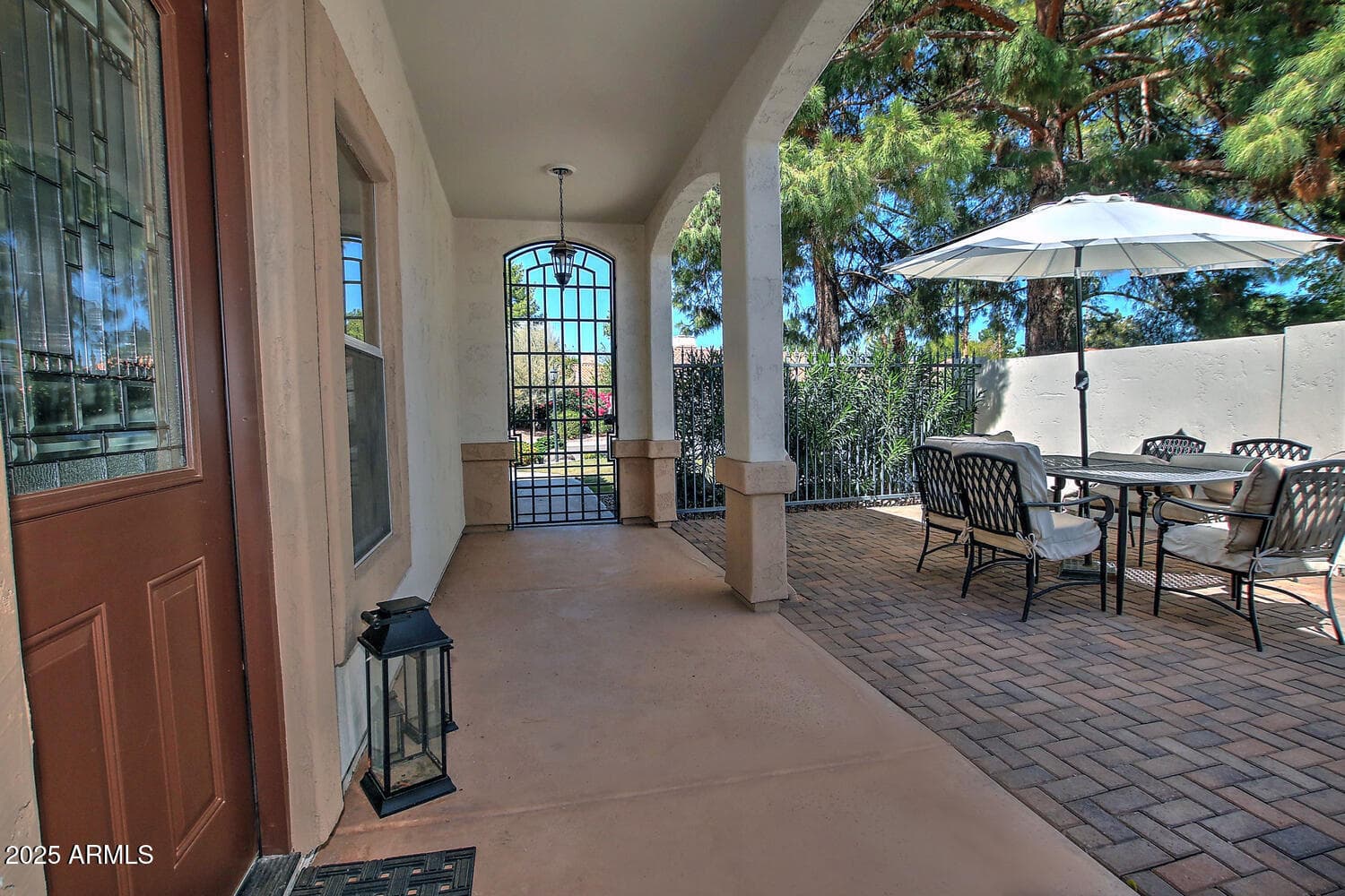 1605 S Ash Drive, Chandler, AZ 85286 — photo 3 of 32