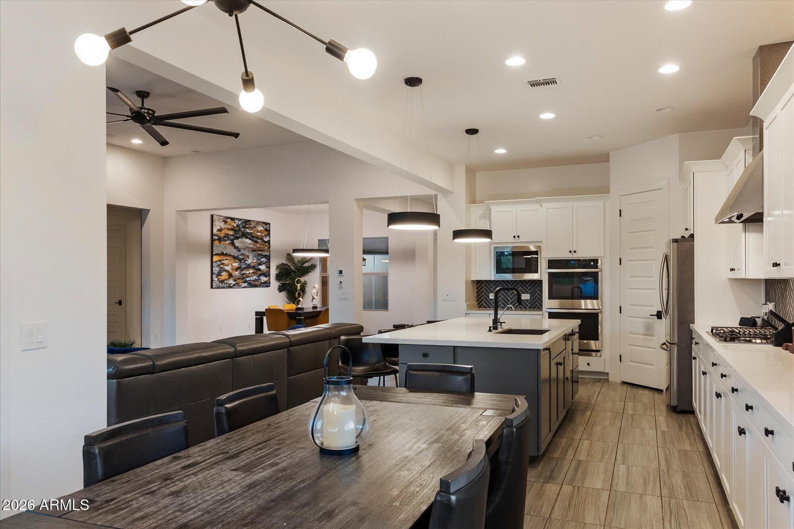 2080 E Aquarius Place, Chandler, AZ 85249 — photo 12 of 35