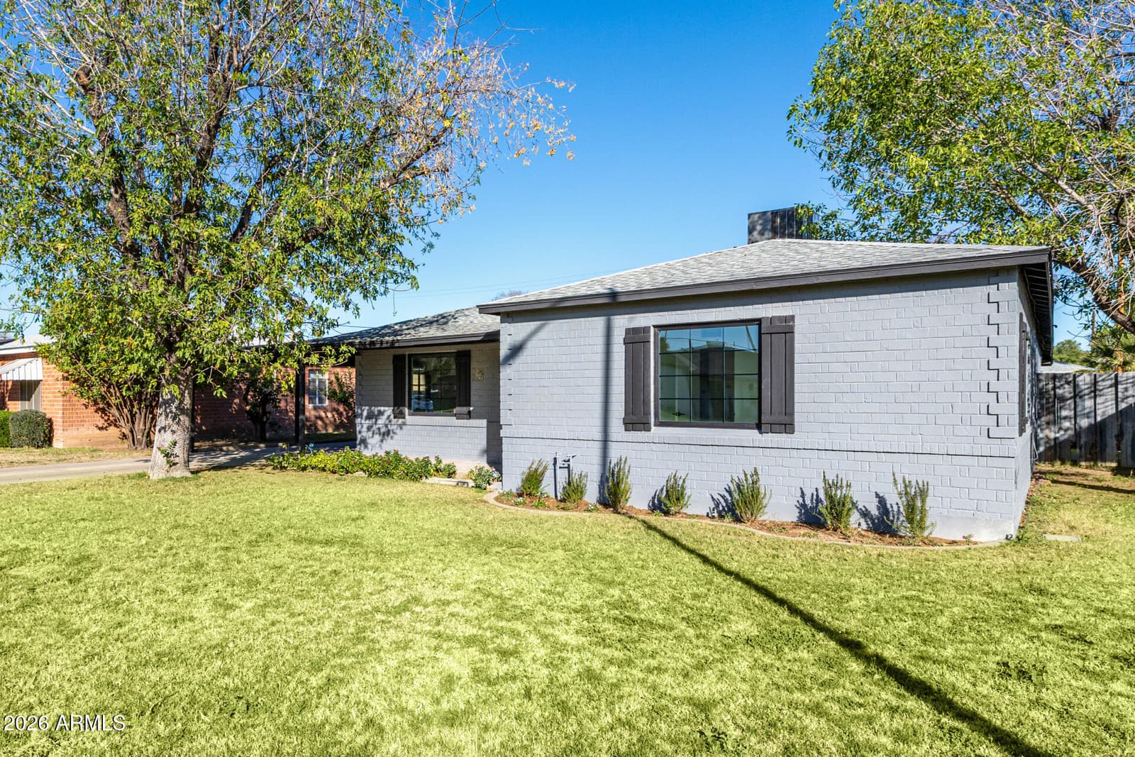 3321 N 17th Drive, Phoenix, AZ 85015 — photo 12 of 95