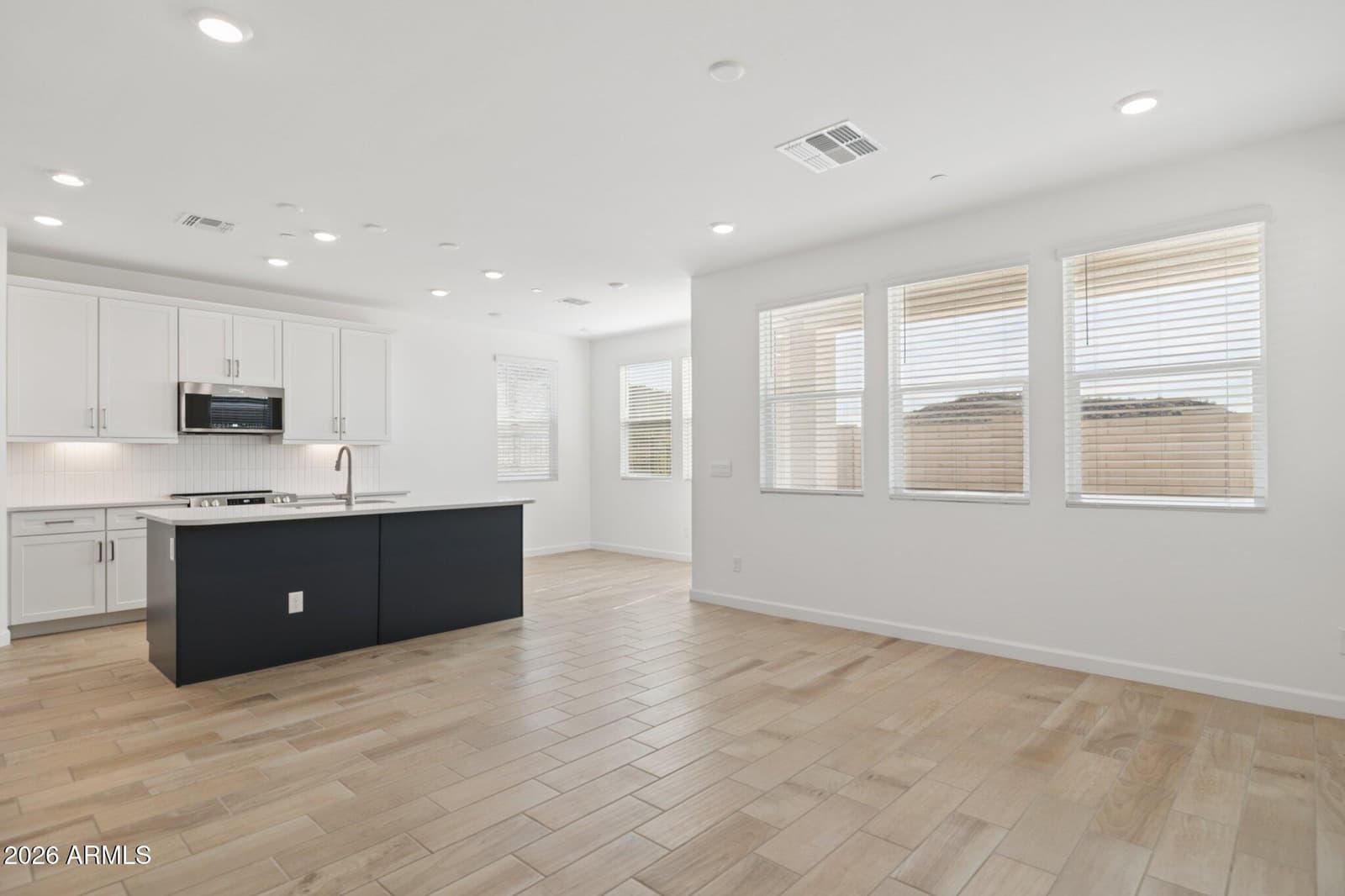 32628 N Smoke View Trail, Peoria, AZ 85383 — photo 5 of 64
