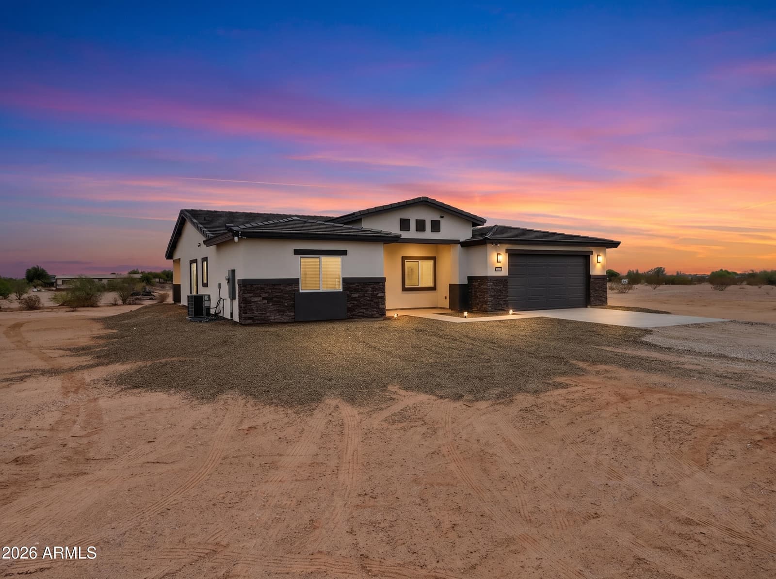 1325 S 353rd Avenue, Tonopah, AZ 85354 — photo 1 of 33