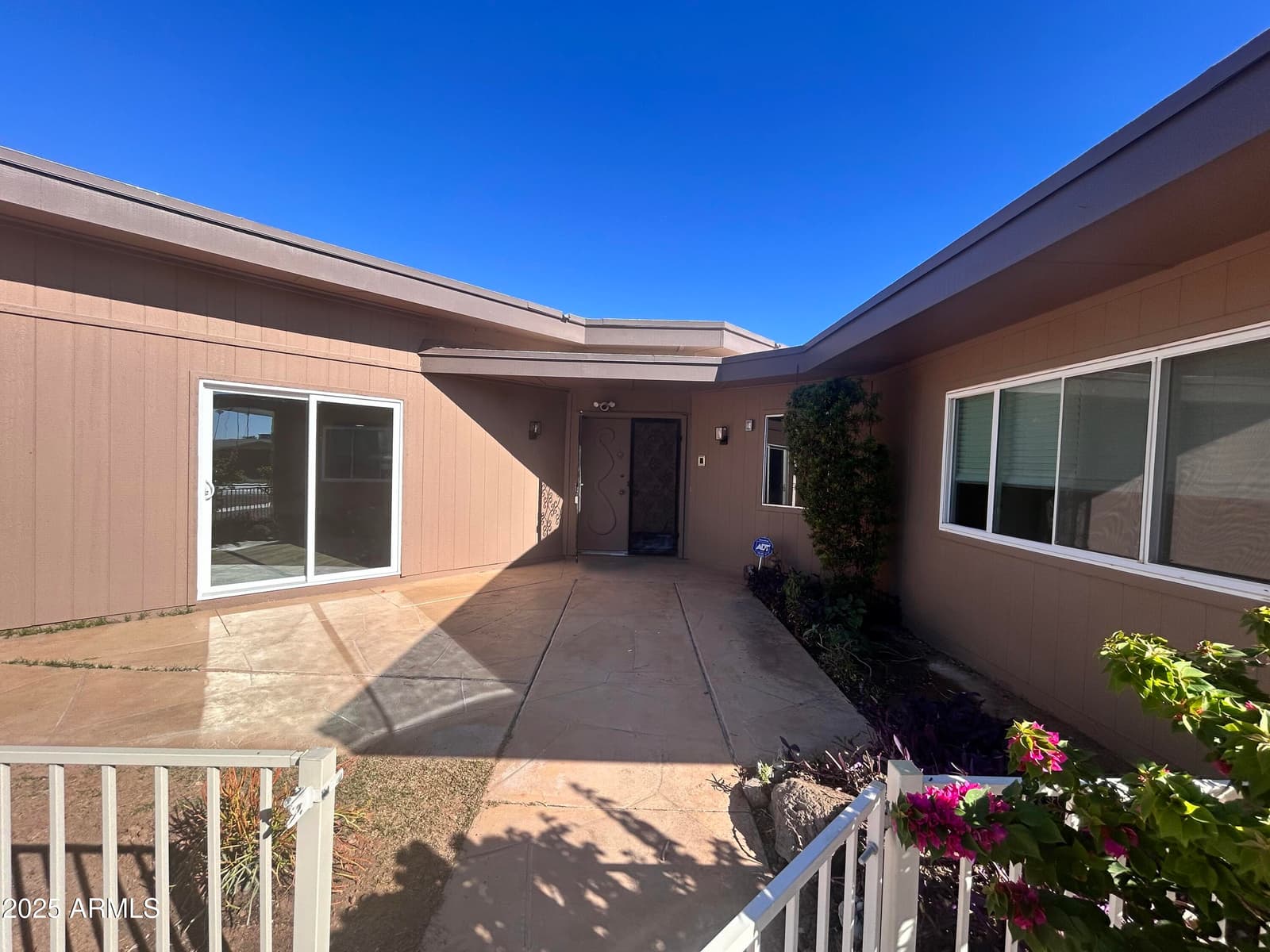 10838 W Thunderbird Boulevard, Sun City, AZ 85351 — photo 1 of 19
