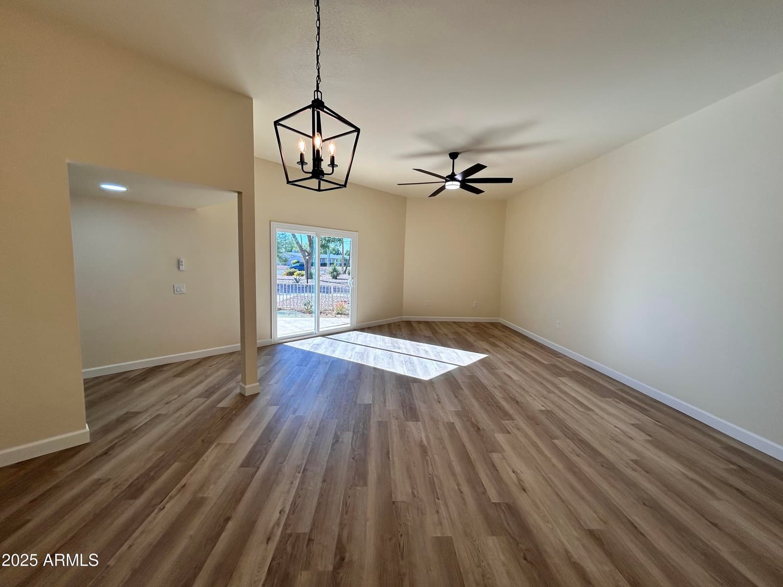 10838 W Thunderbird Boulevard, Sun City, AZ 85351 — photo 11 of 19