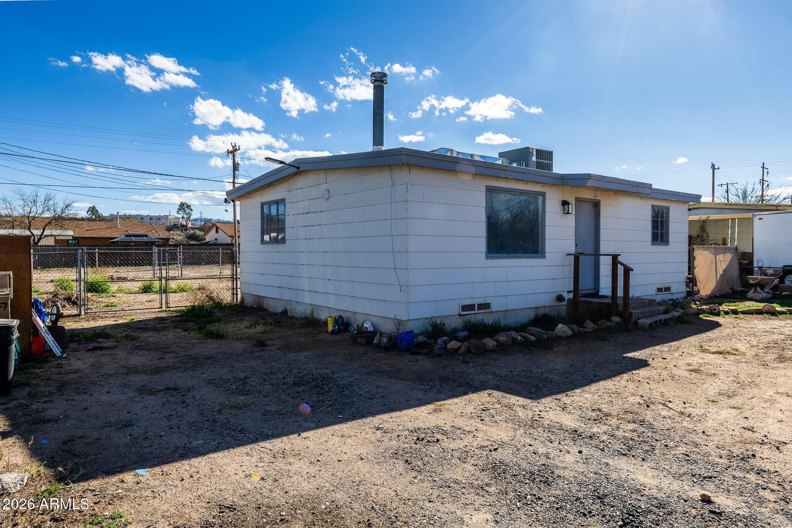 104 E Apache Street, Huachuca City, AZ 85616 — photo 4 of 25