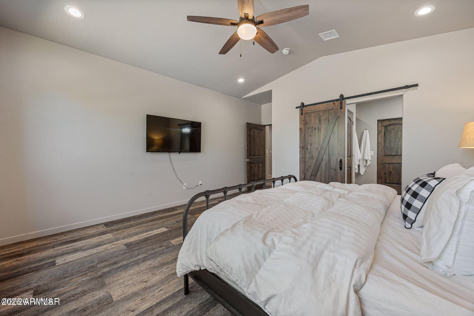 3161 N Eagle Landing Road N, Show Low, AZ 85901 — photo 12 of 32