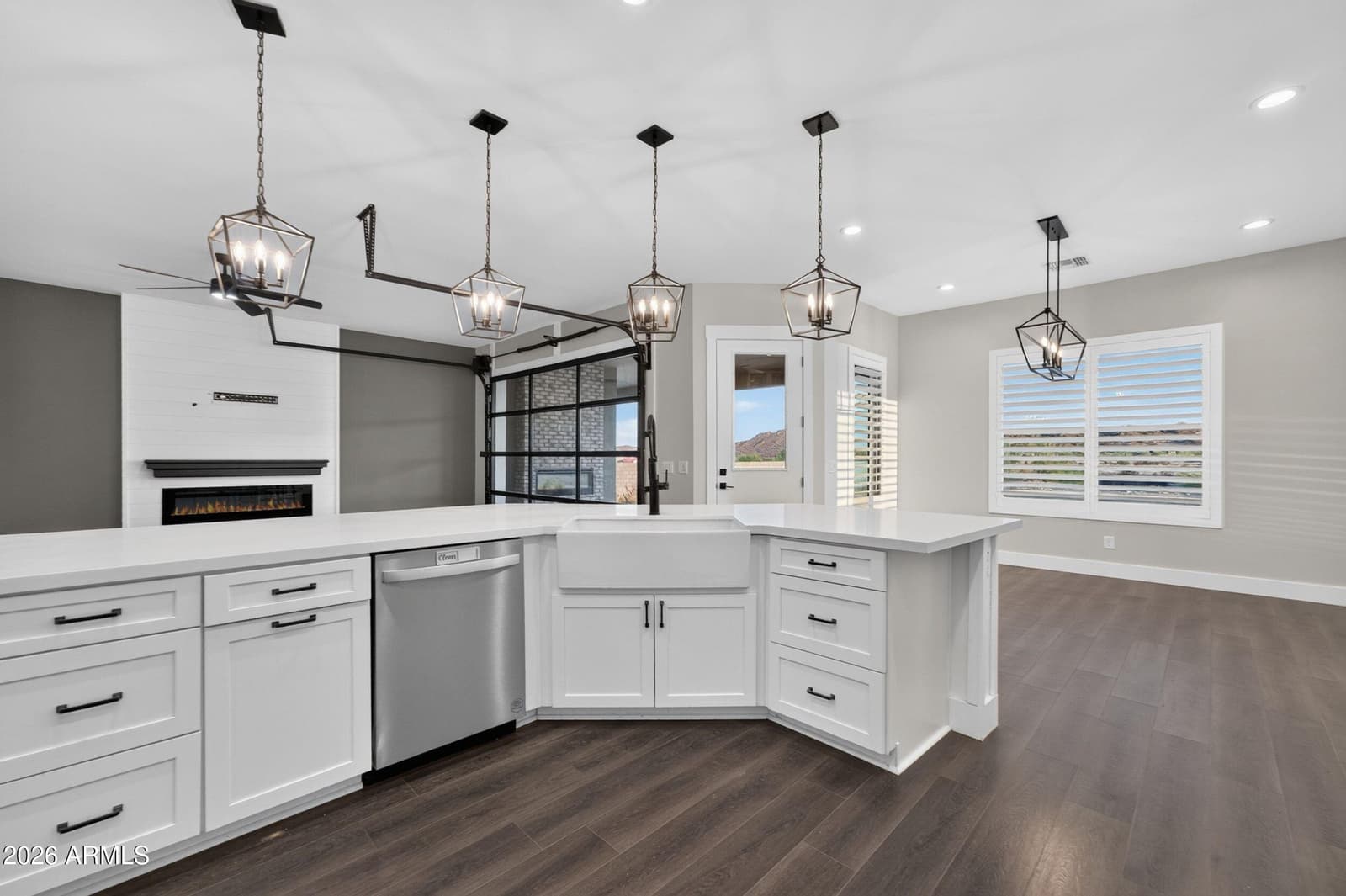27482 N Freedom Street, San Tan Valley, AZ 85144 — photo 13 of 97