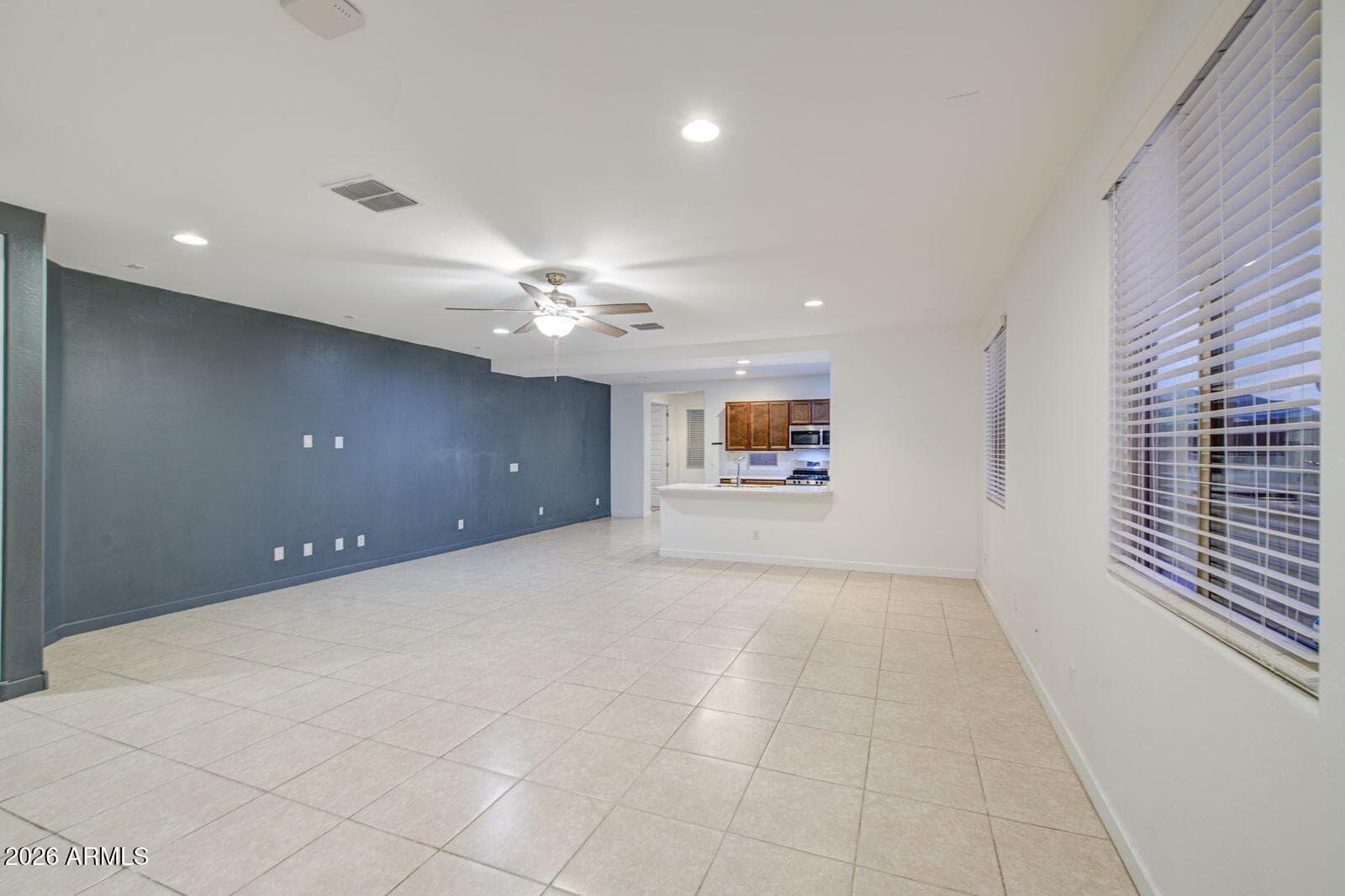 2239 W Donner Drive, Phoenix, AZ 85041 — photo 4 of 20