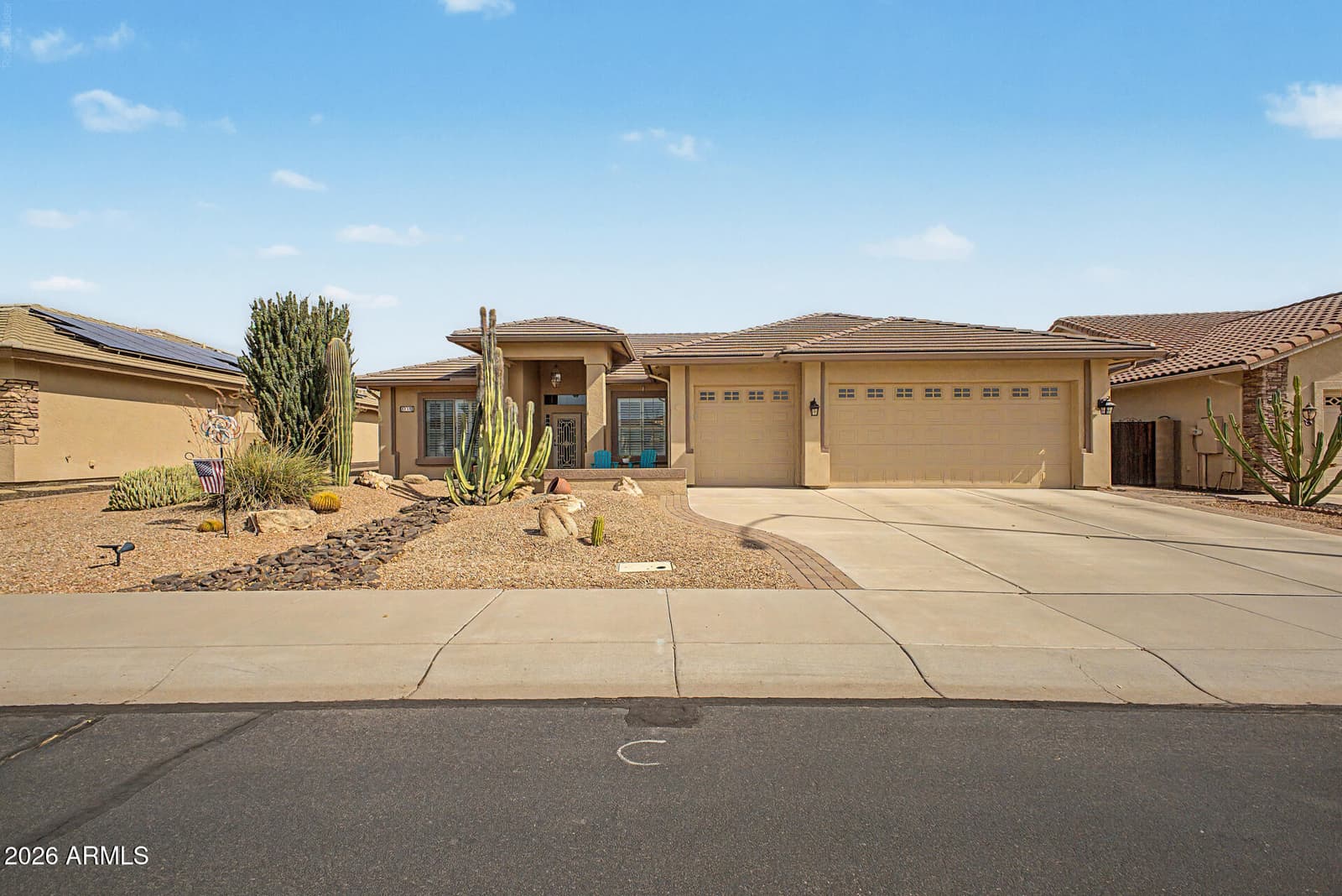 2835 S Wattlewood, Mesa, AZ 85212 — photo 1 of 40