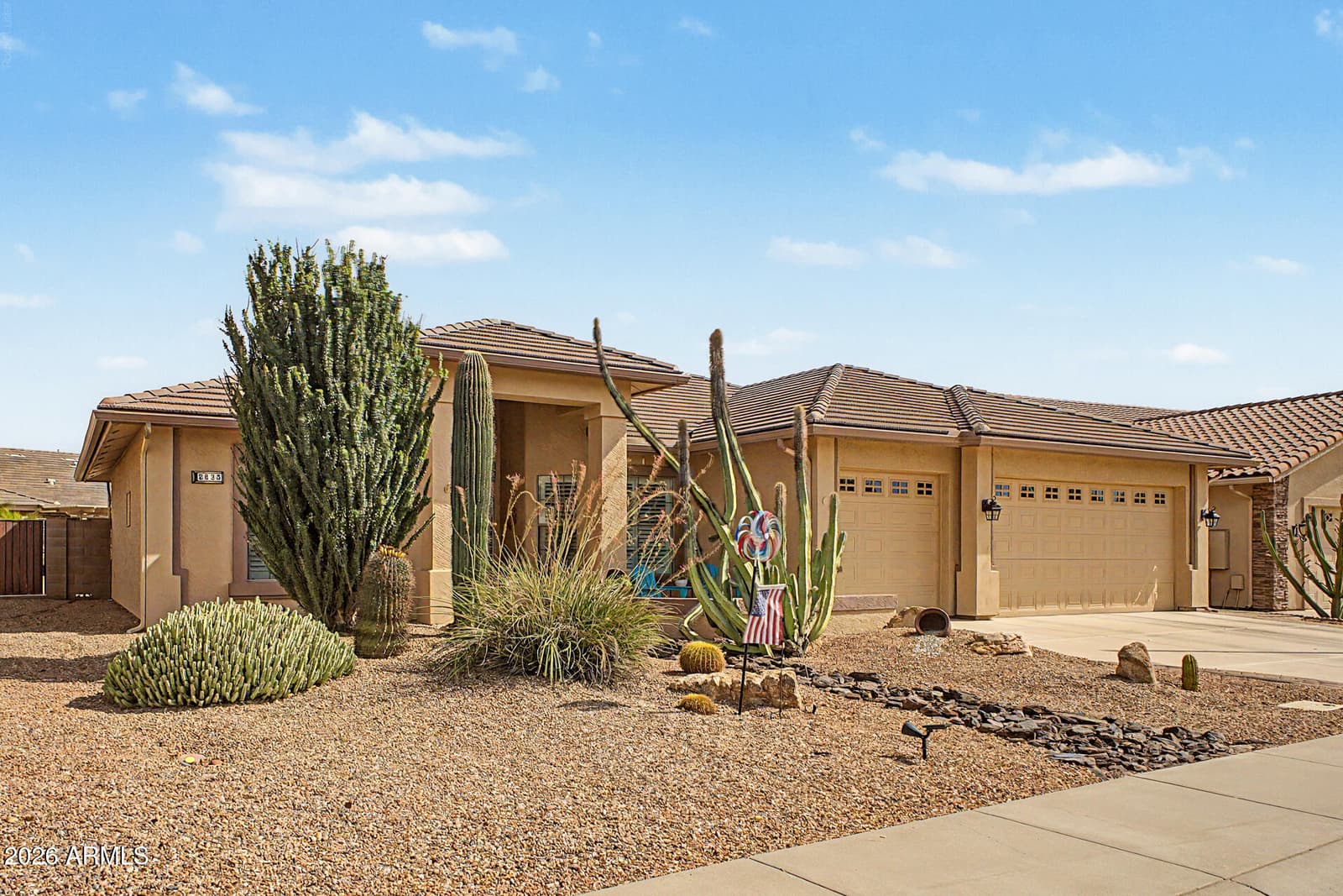2835 S Wattlewood, Mesa, AZ 85212 — photo 4 of 40
