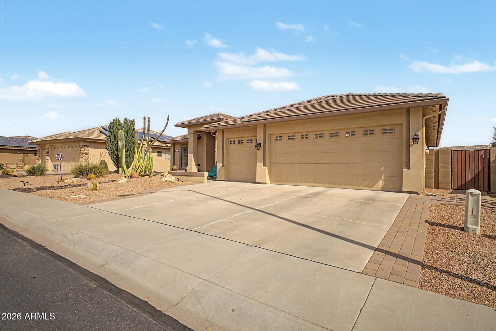 2835 S Wattlewood, Mesa, AZ 85212 — photo 5 of 40