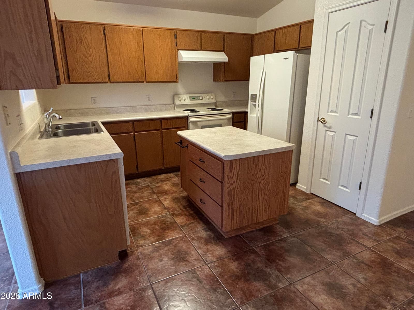 4420 Calle Vista, Sierra Vista, AZ 85635 — photo 12 of 28
