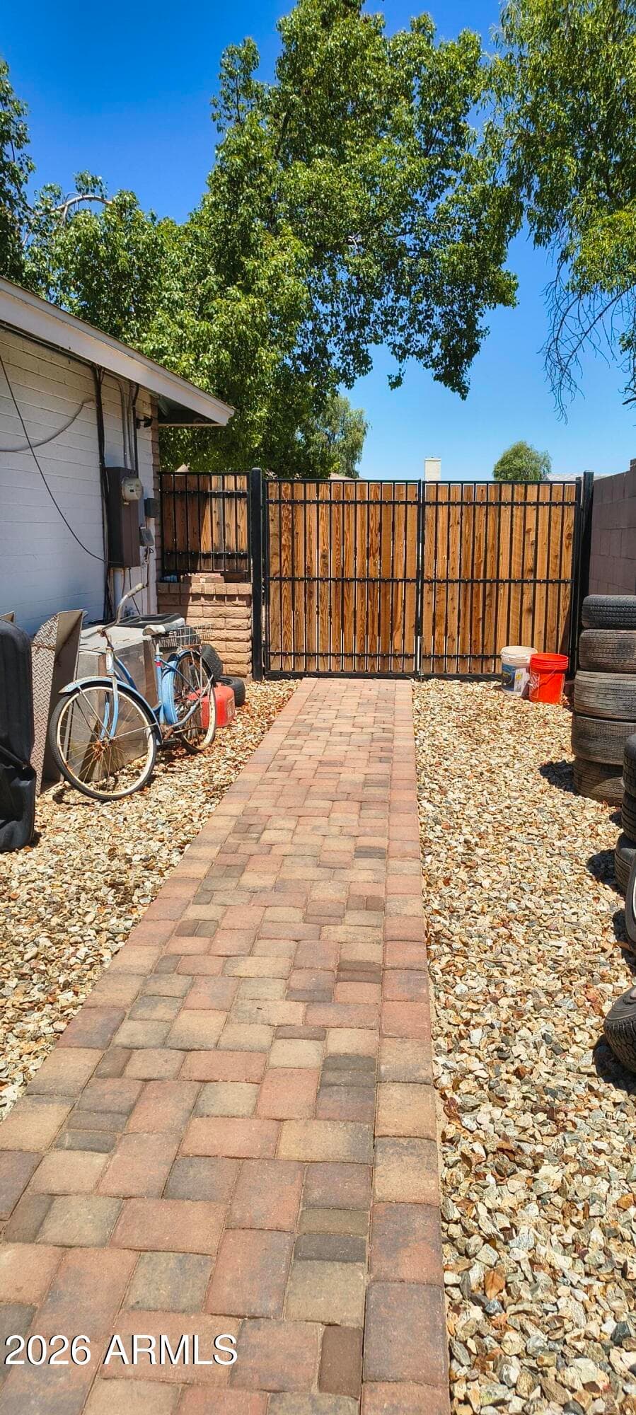 5243 W El Caminito Drive, Glendale, AZ 85302 — photo 9 of 11