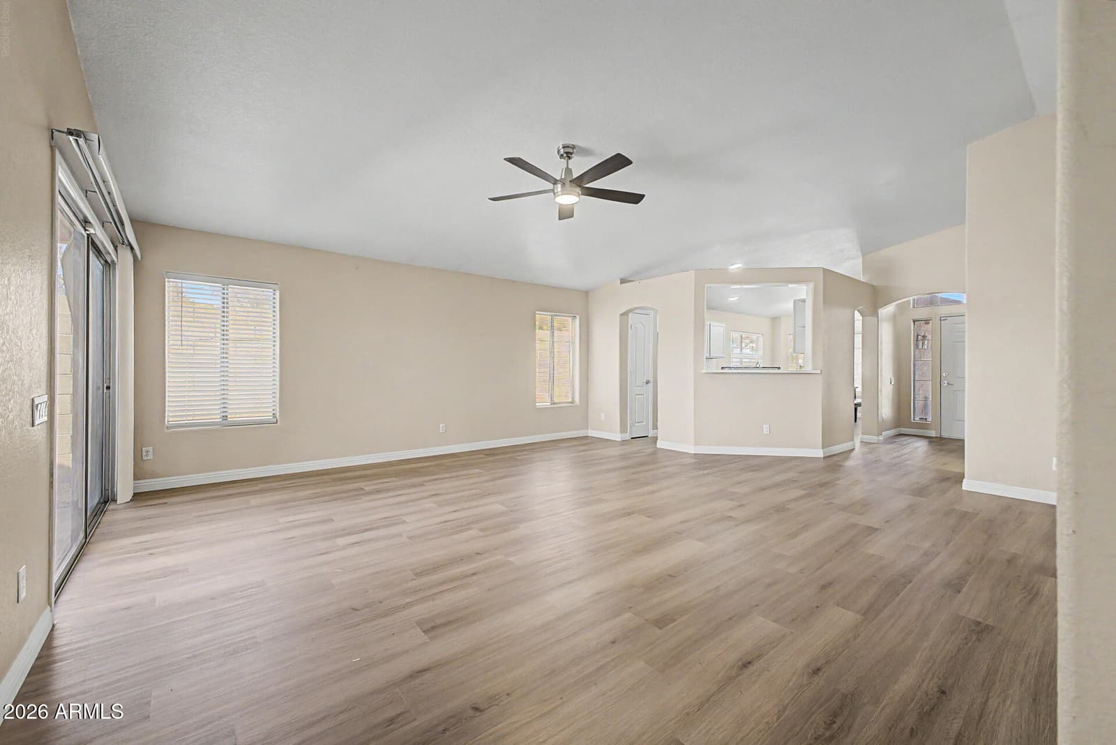 18466 N 5th Avenue, Phoenix, AZ 85023 — photo 12 of 62