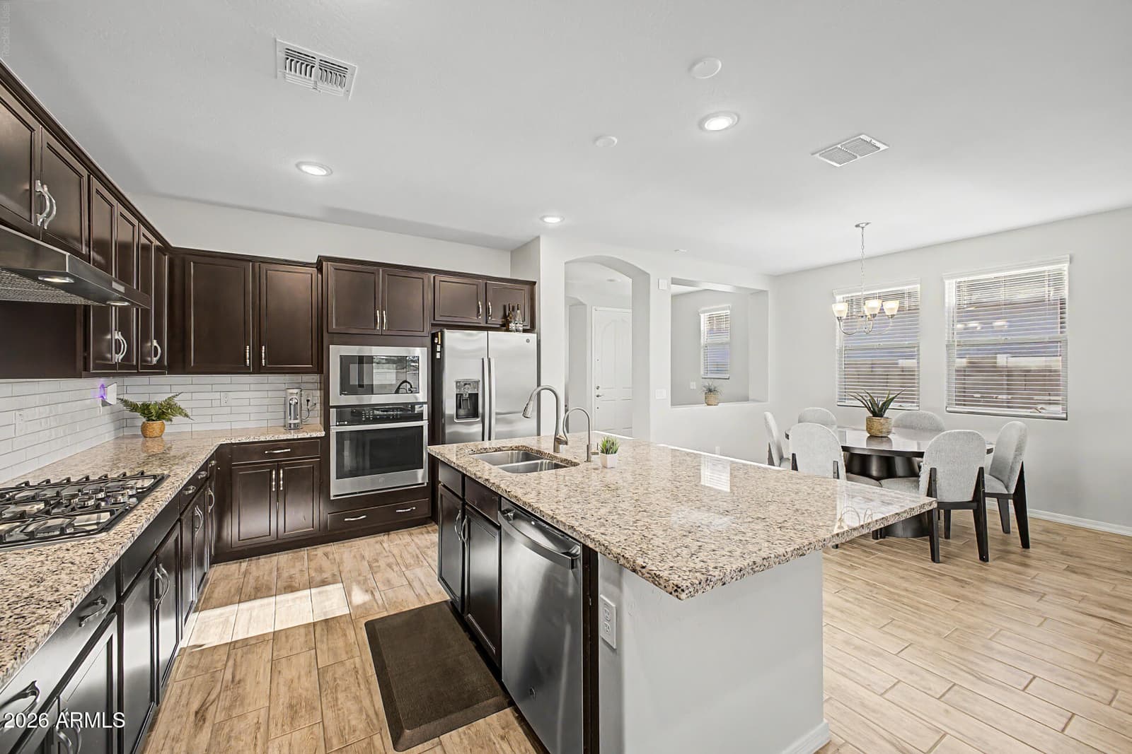 15130 W Moreland Street, Goodyear, AZ 85338 — photo 14 of 41