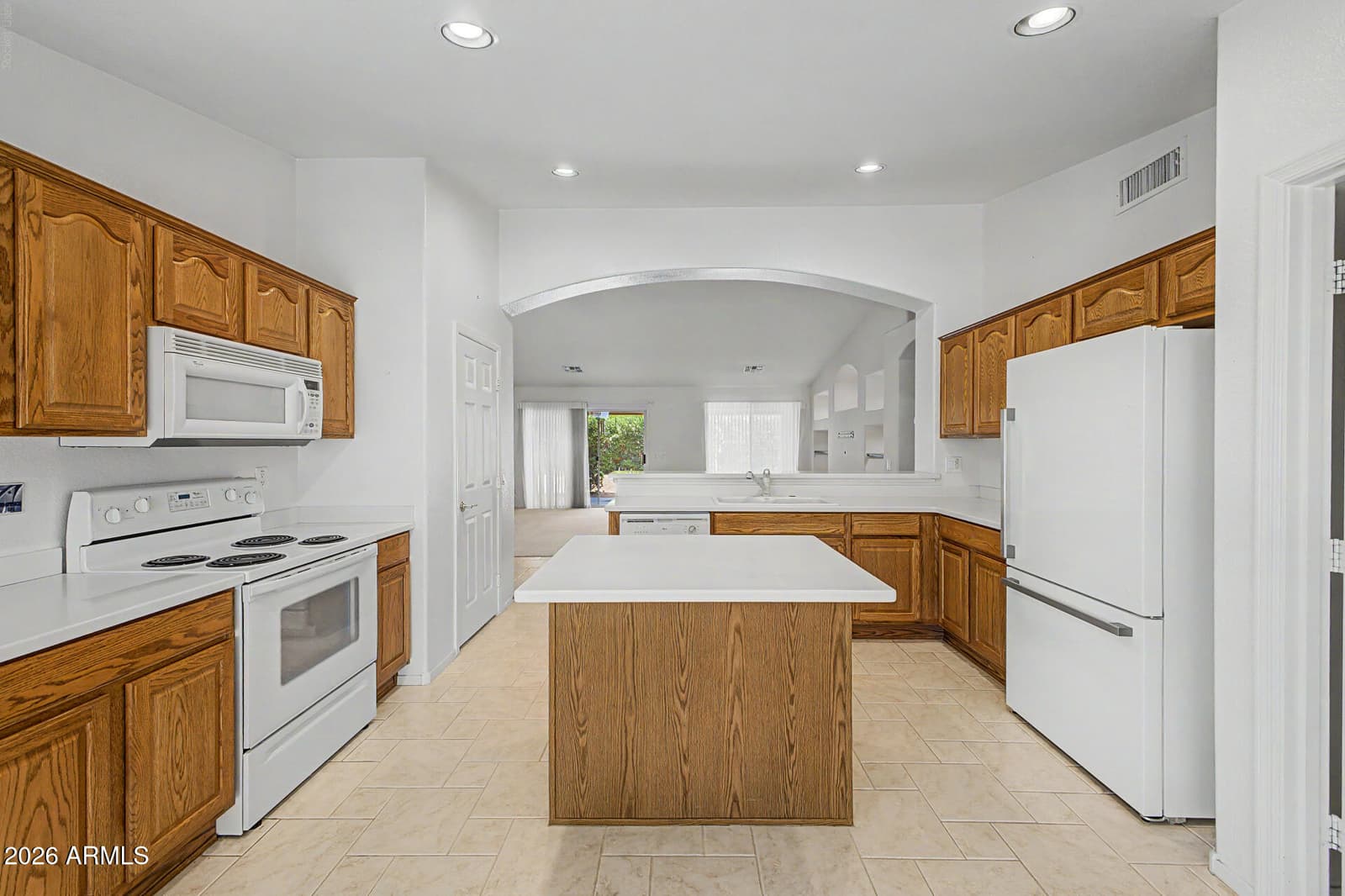 9228 E Champagne Drive, Sun Lakes, AZ 85248 — photo 14 of 36