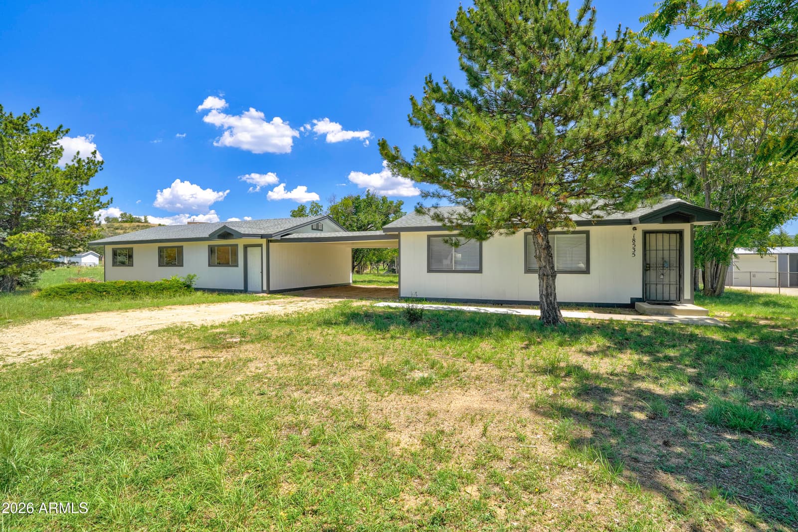 18535 S Joseph Hodge Road, Peeples Valley, AZ 86332 — photo 1 of 34
