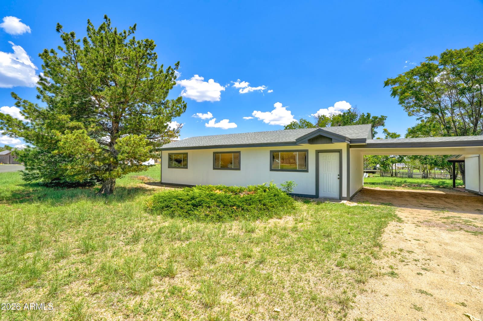 18535 S Joseph Hodge Road, Peeples Valley, AZ 86332 — photo 30 of 34