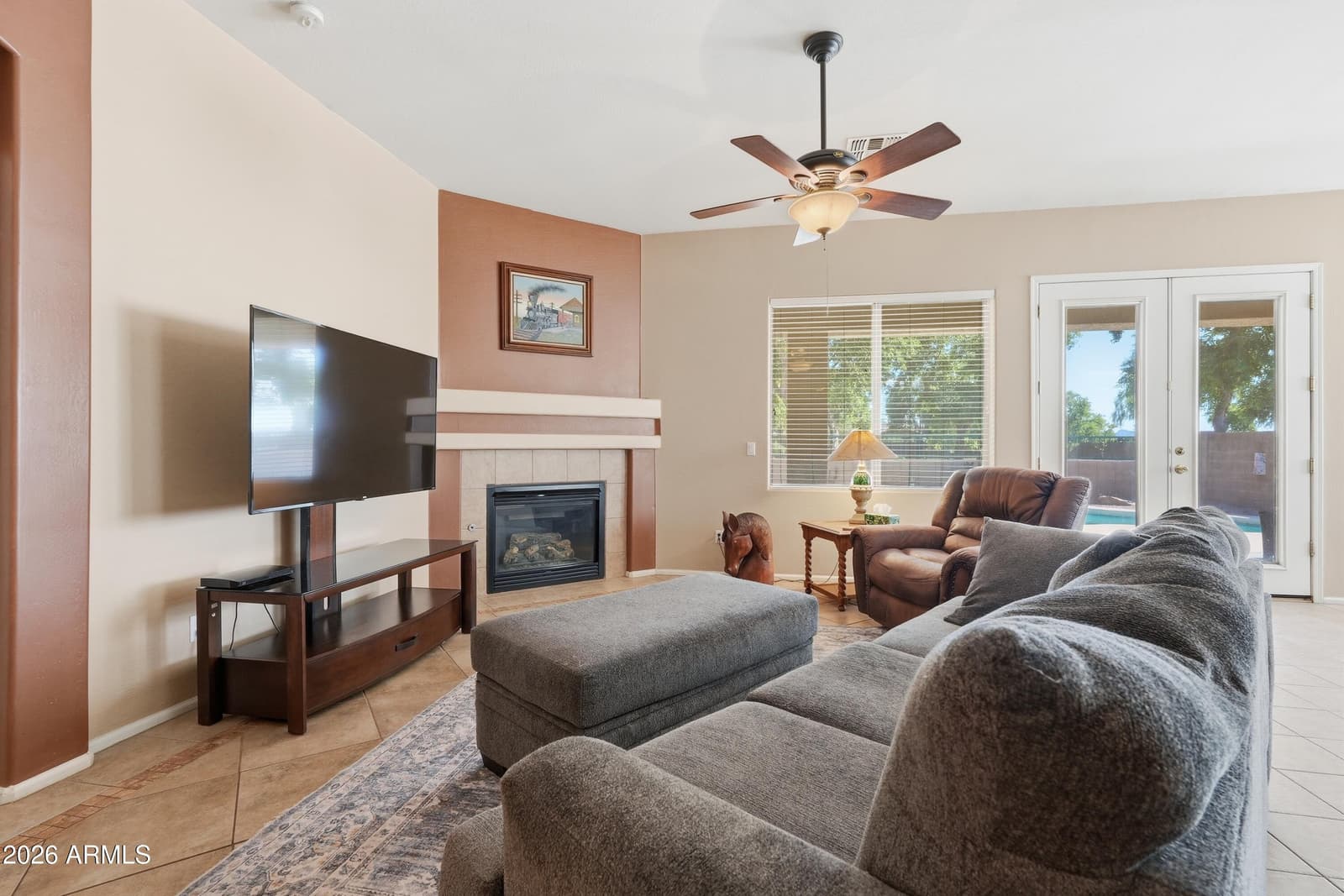 12421 W Apache Street, Avondale, AZ 85323 — photo 4 of 34