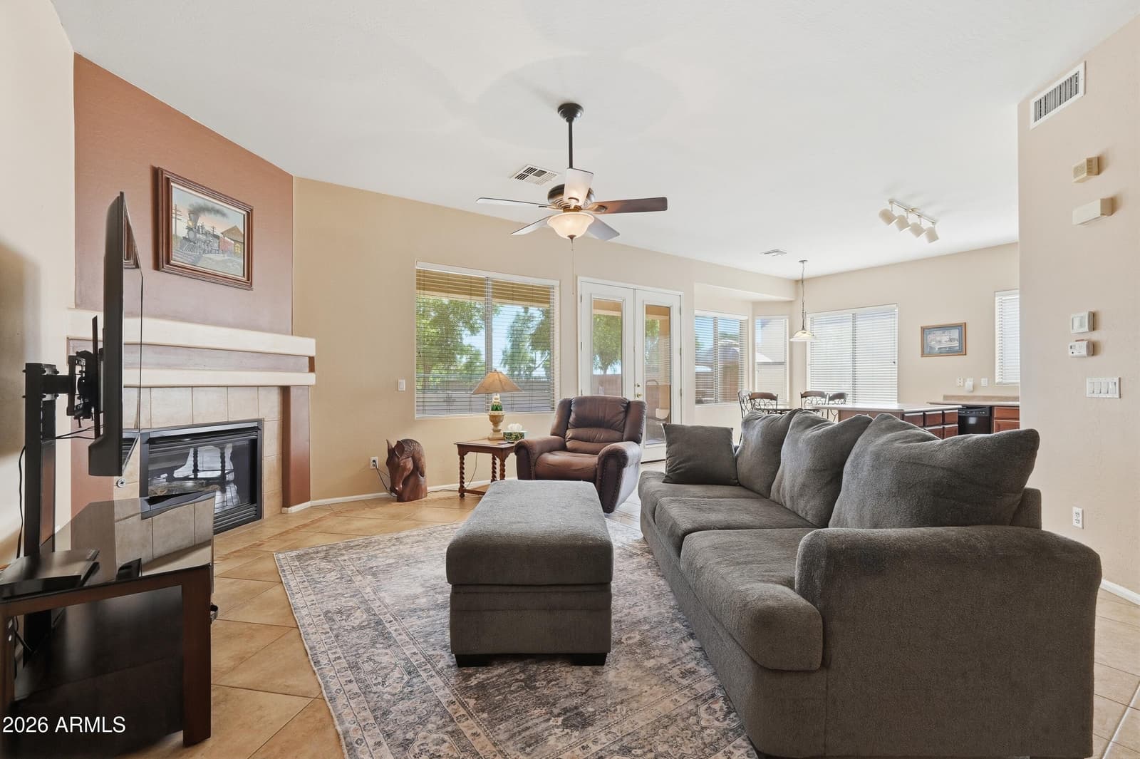 12421 W Apache Street, Avondale, AZ 85323 — photo 6 of 34