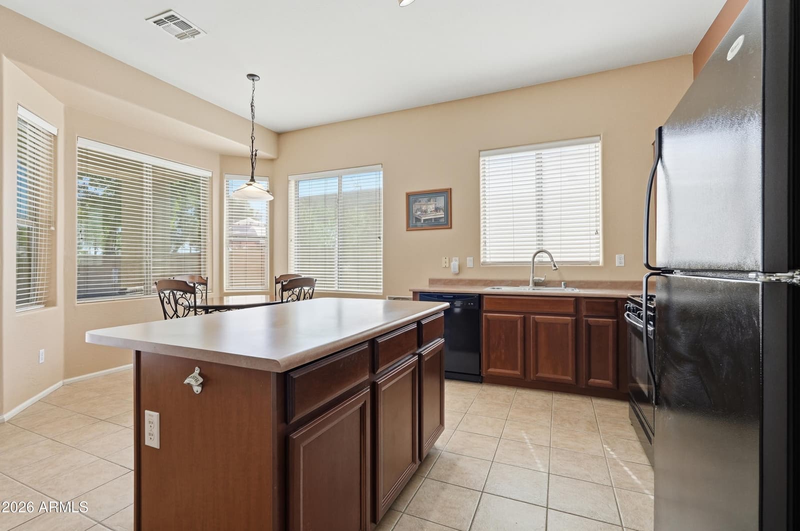 12421 W Apache Street, Avondale, AZ 85323 — photo 12 of 34