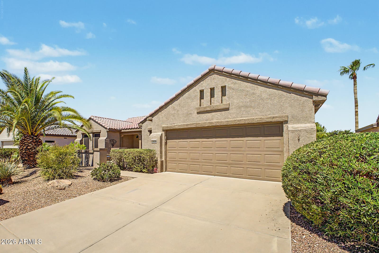 15850 W Silver Breeze Drive, Surprise, AZ 85374 — photo 5 of 48