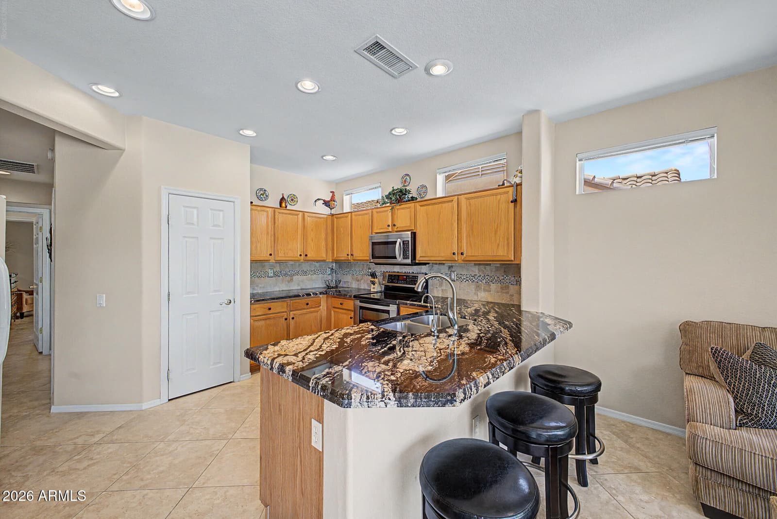 15850 W Silver Breeze Drive, Surprise, AZ 85374 — photo 19 of 48