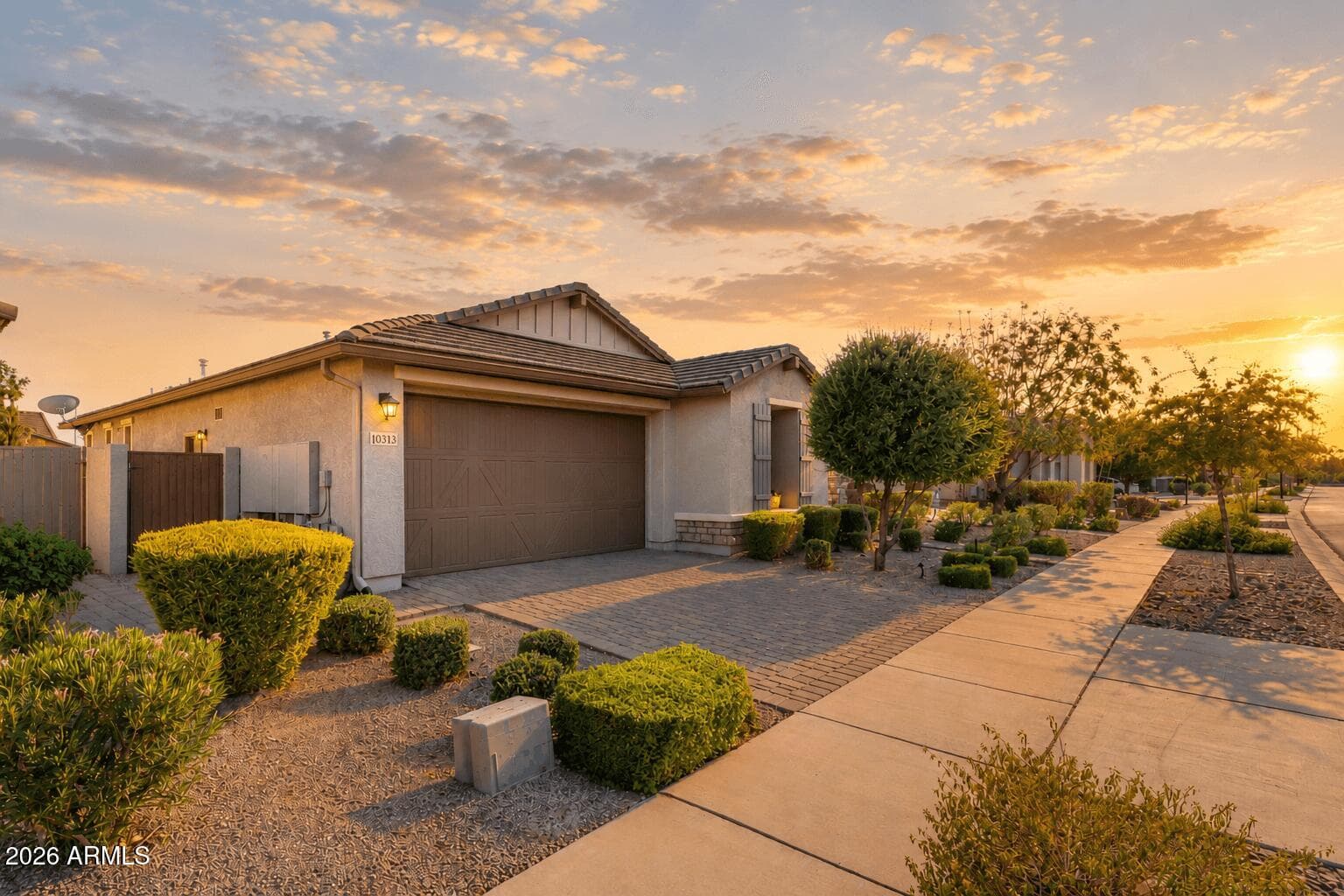 10313 E Tahoe Avenue, Mesa, AZ 85212 — photo 1 of 46