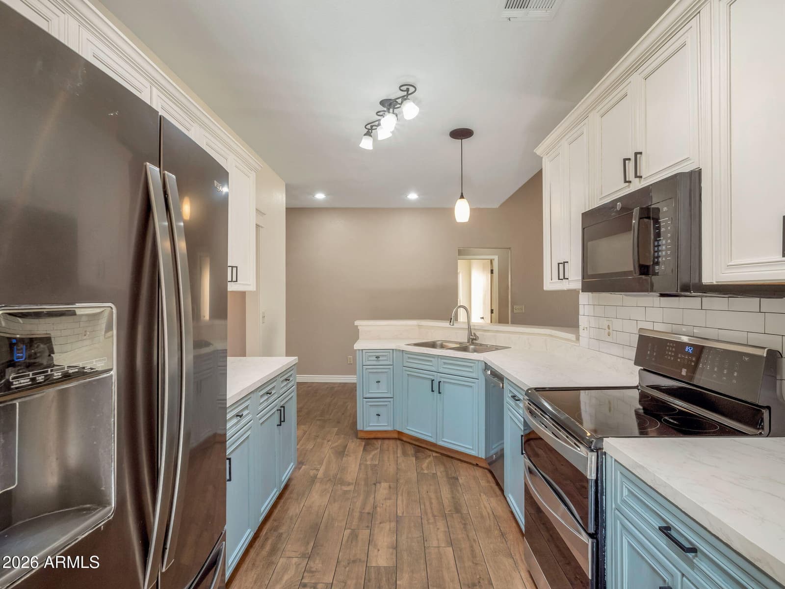 4220 W Creedance Boulevard, Glendale, AZ 85310 — photo 14 of 29