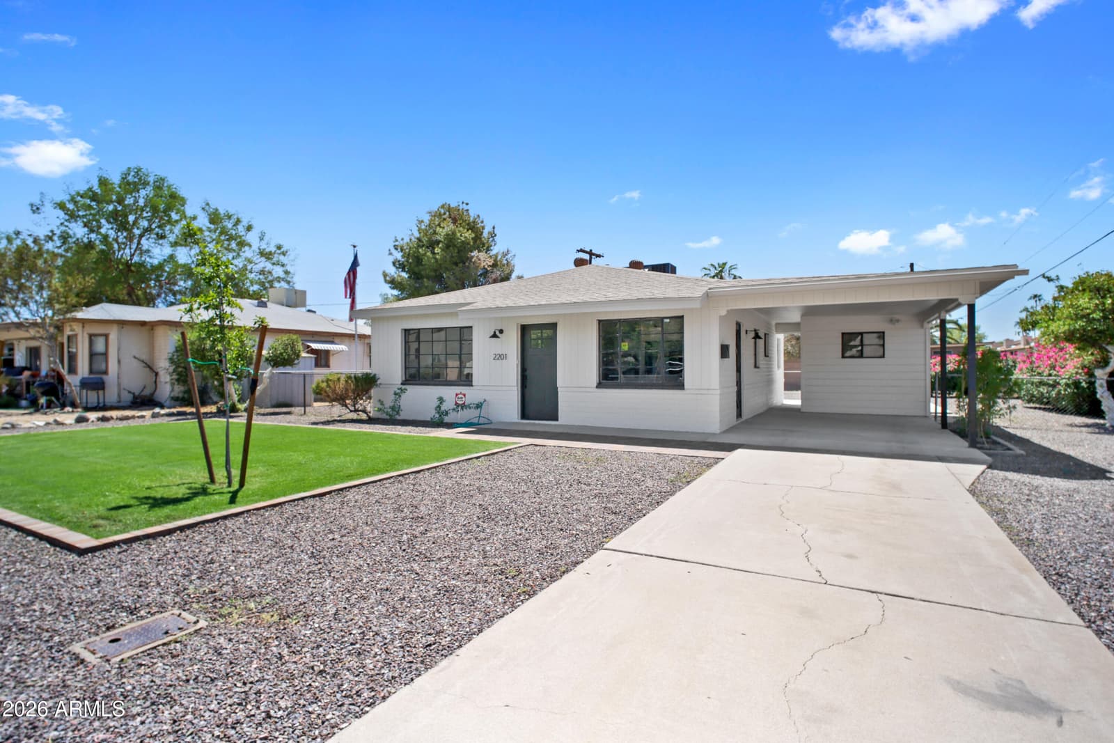 2201 E Campbell Avenue, Phoenix, AZ 85016 — photo 1 of 16