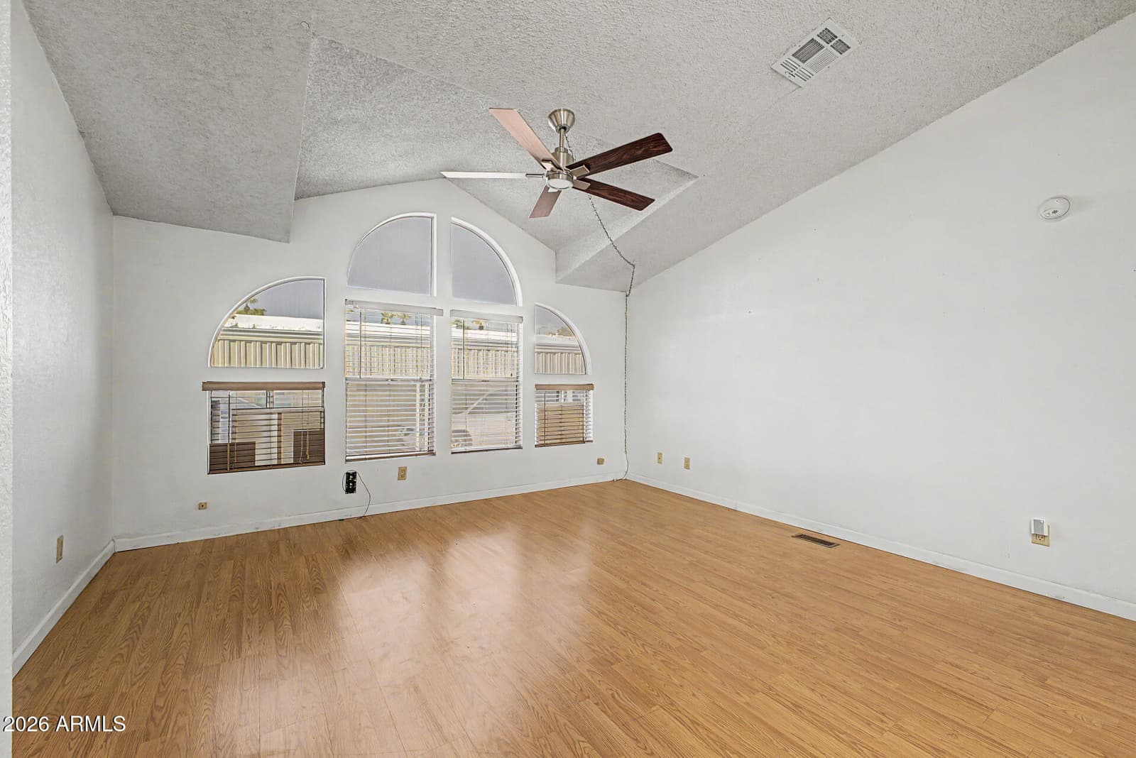 2650 W Union Hills Drive 55, Phoenix, AZ 85027 — photo 11 of 36