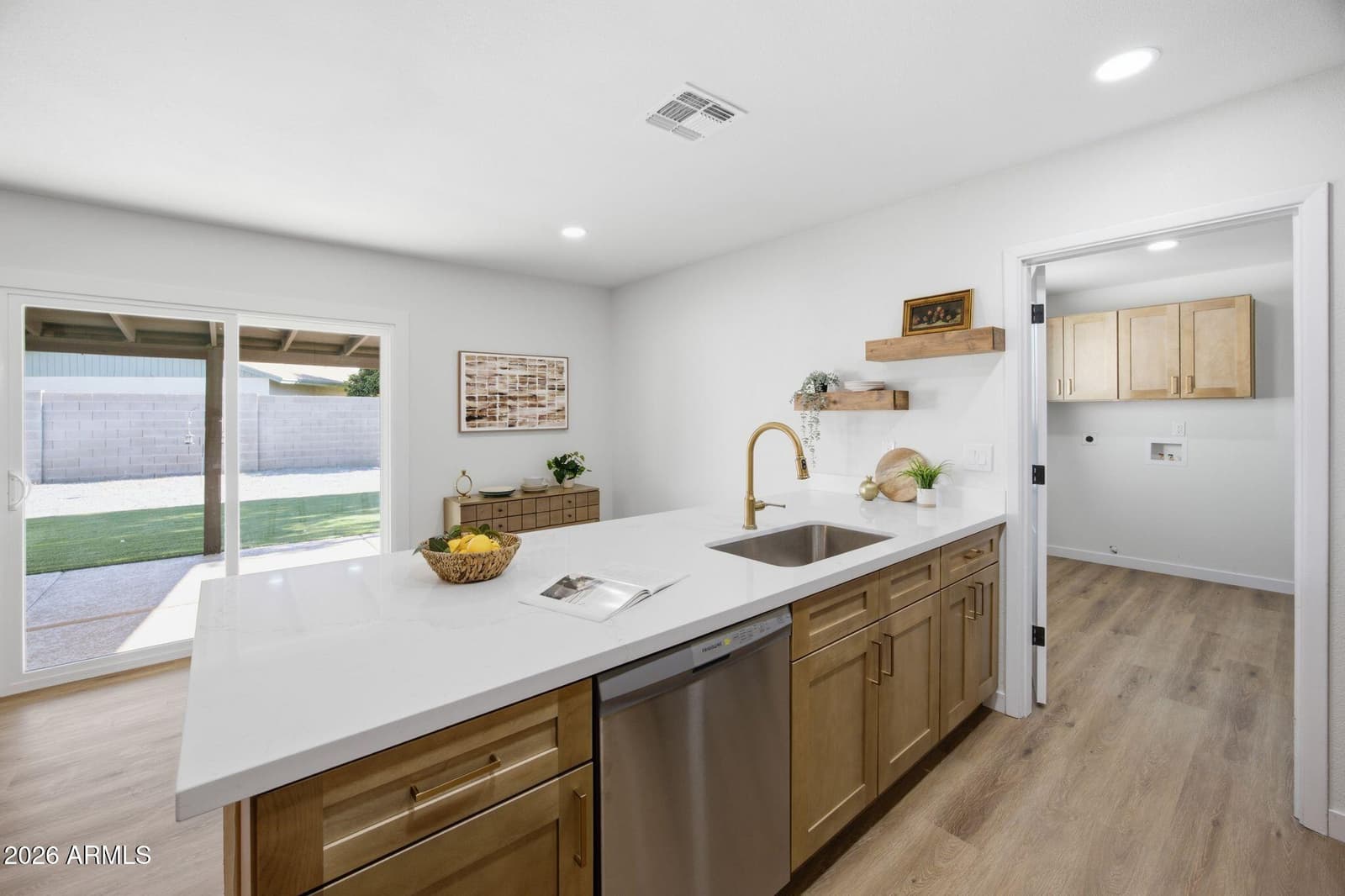 3557 E Carol Avenue, Mesa, AZ 85204 — photo 13 of 26