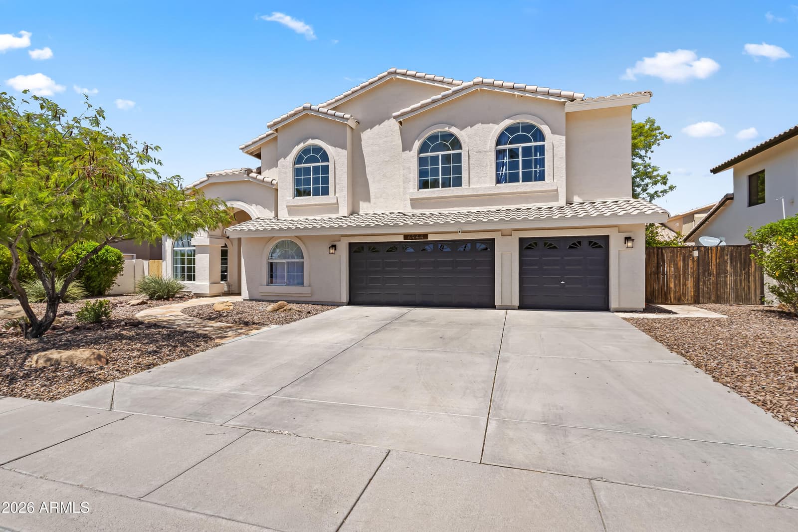 6944 E Hearn Road, Scottsdale, AZ 85254 — photo 2 of 34