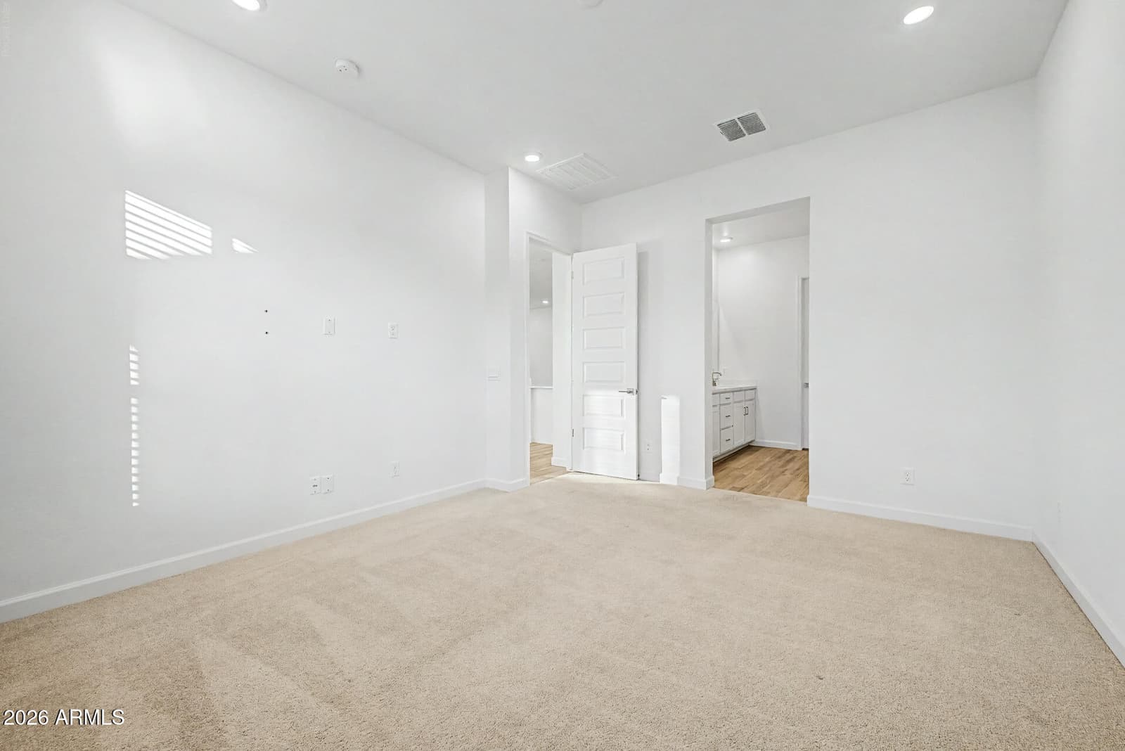 1734 E Questa Drive, Phoenix, AZ 85024 — photo 14 of 29