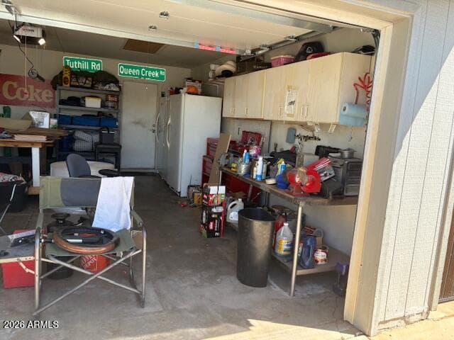 6826 W Canterbury Drive, Peoria, AZ 85345 — photo 12 of 33