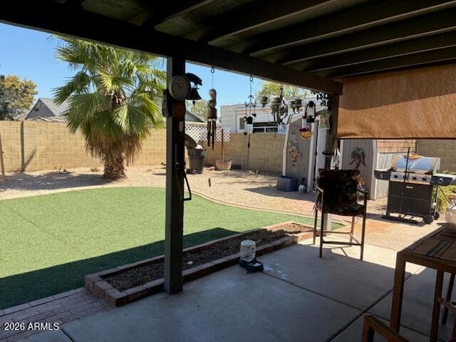 6826 W Canterbury Drive, Peoria, AZ 85345 — photo 15 of 33