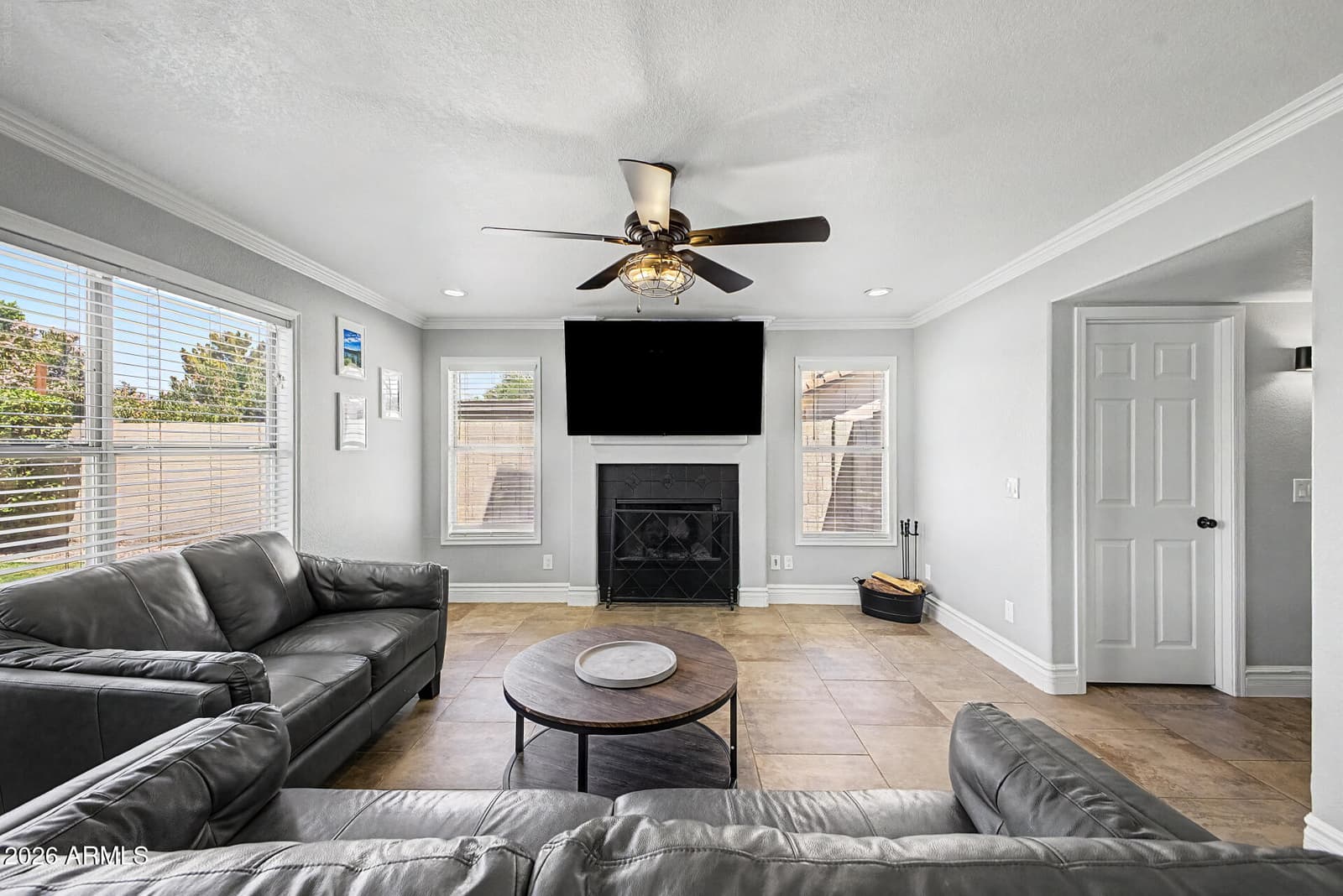412 S Bonito Drive, Gilbert, AZ 85233 — photo 11 of 48