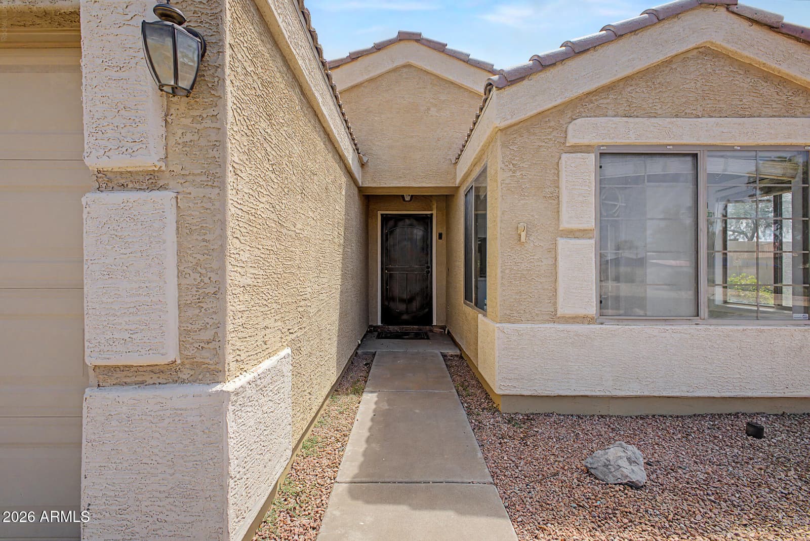 1687 E Cheyenne Street, Gilbert, AZ 85296 — photo 9 of 58
