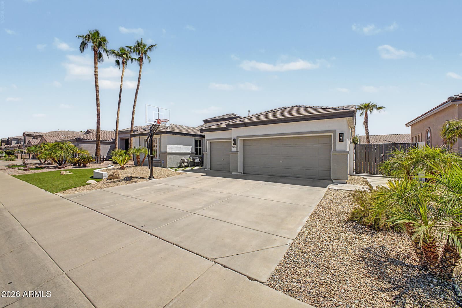 7247 W Melinda Lane, Glendale, AZ 85308 — photo 5 of 42