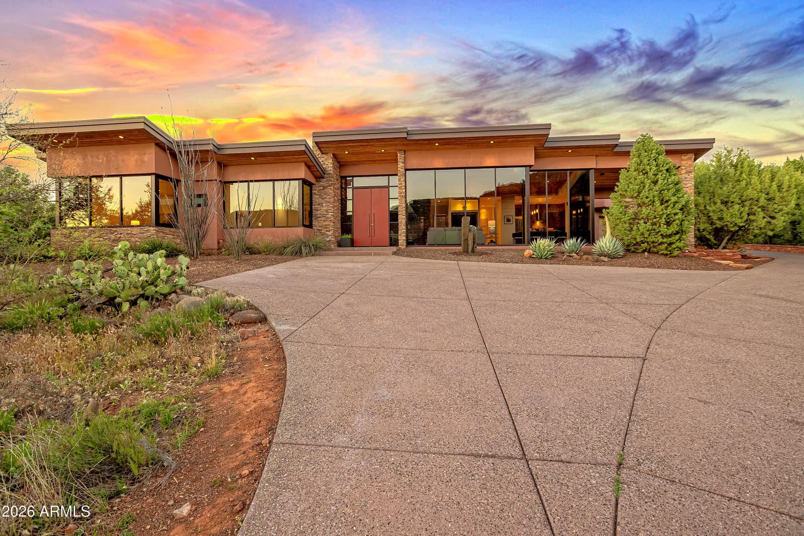 290 Cross Creek Circle, Sedona, AZ 86336 — photo 1 of 31