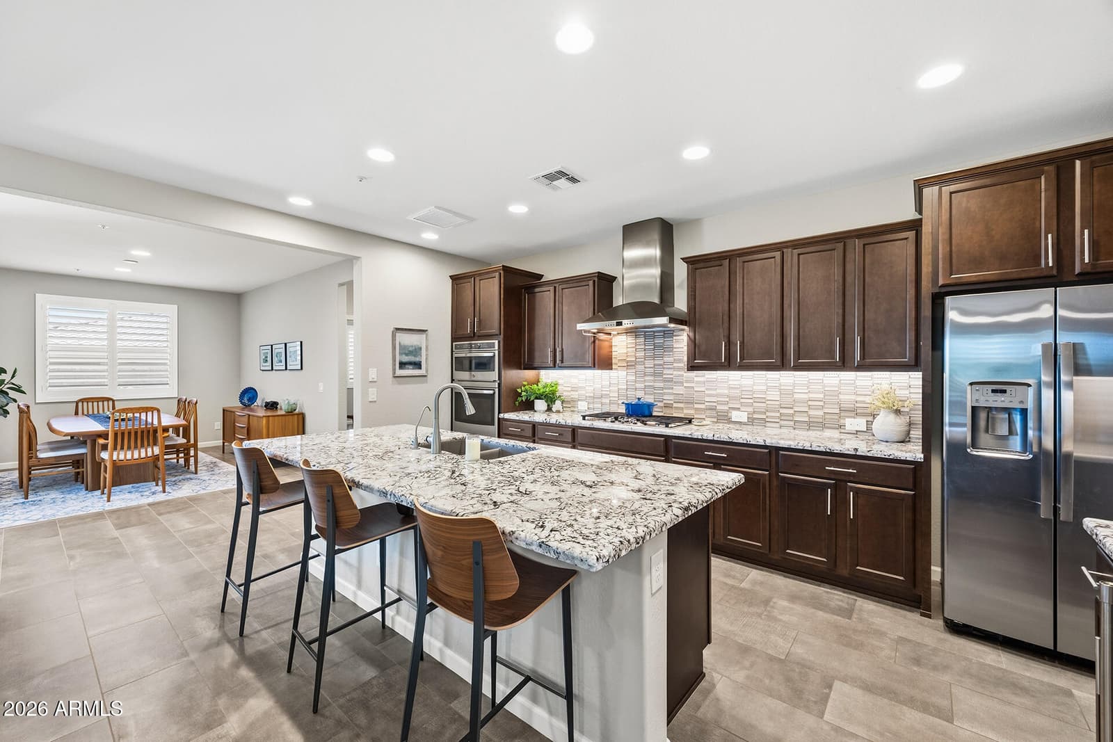 13335 W Milton Drive, Peoria, AZ 85383 — photo 9 of 52