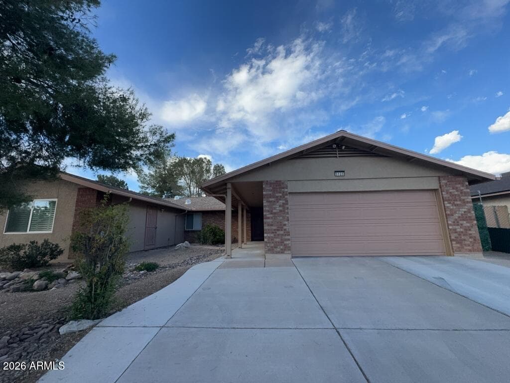 5125 Camino De Arena, Sierra Vista, AZ 85635 — photo 1 of 27