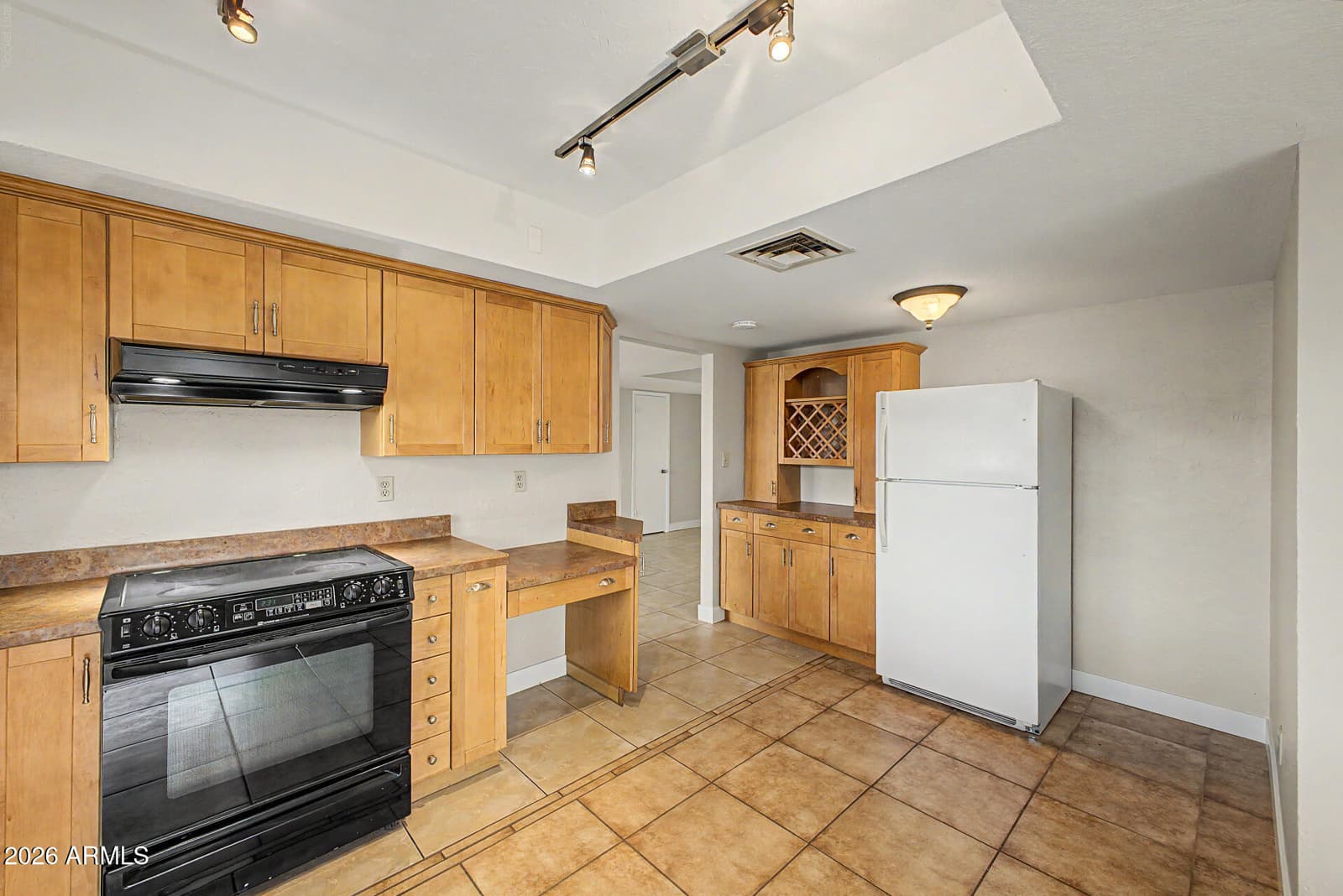 2642 W Onza Avenue, Mesa, AZ 85202 — photo 10 of 29