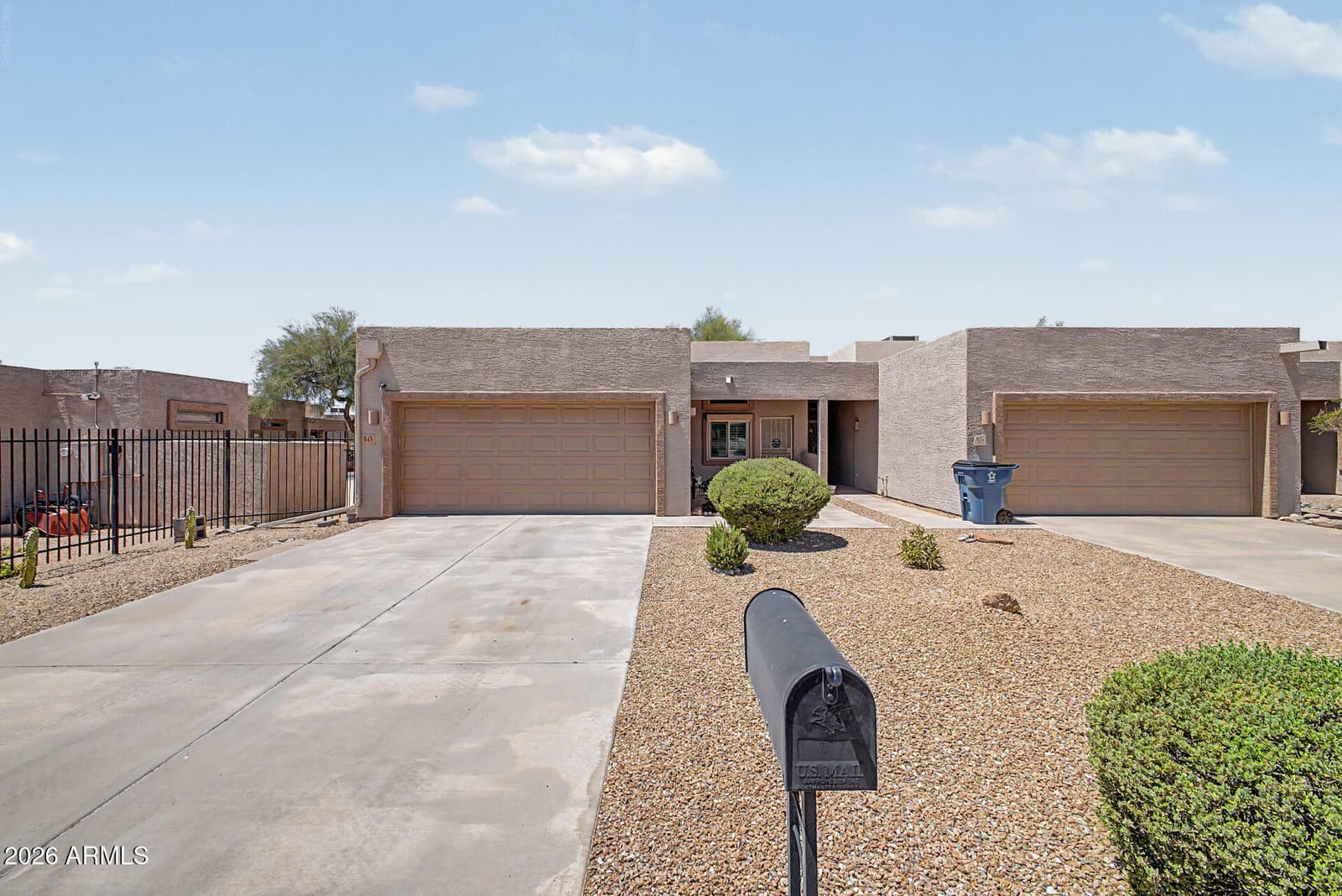 948 S Lawther Drive, Apache Junction, AZ 85120 — photo 8 of 40