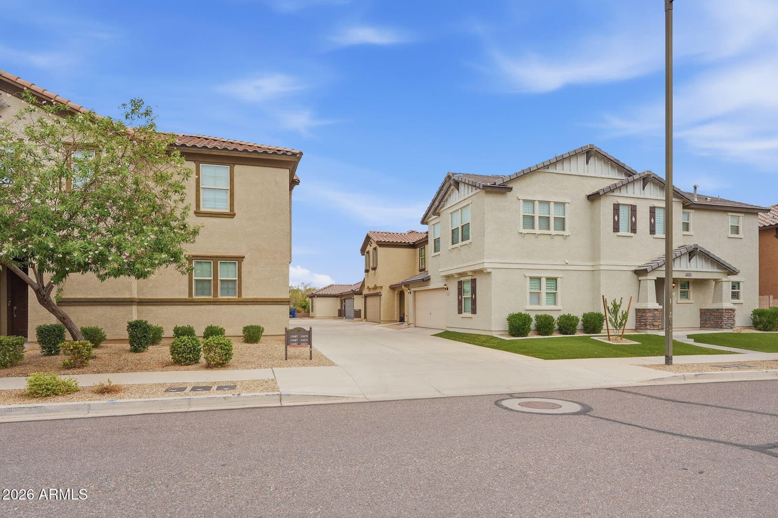 11679 N 165th Lane, Surprise, AZ 85388 — photo 2 of 41