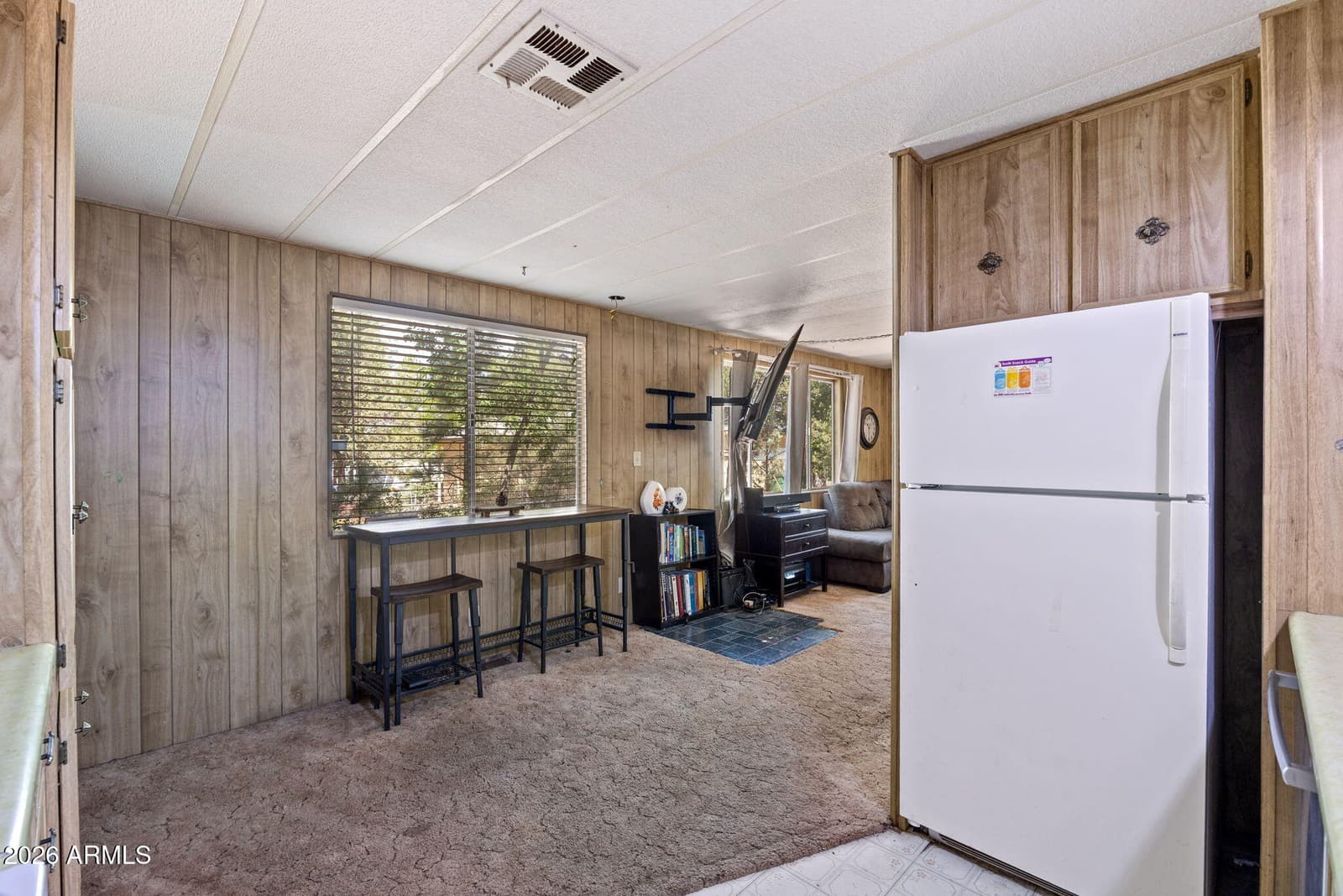 640 N 43rd Avenue, Show Low, AZ 85901 — photo 11 of 24