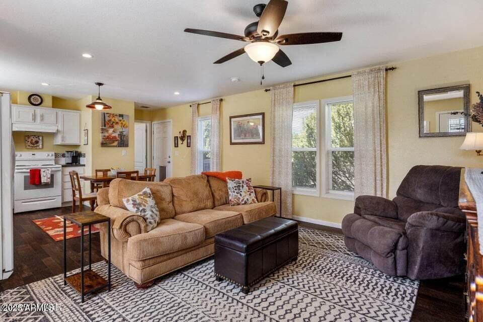 3 N3122, Vernon, AZ 85940 — photo 1 of 35