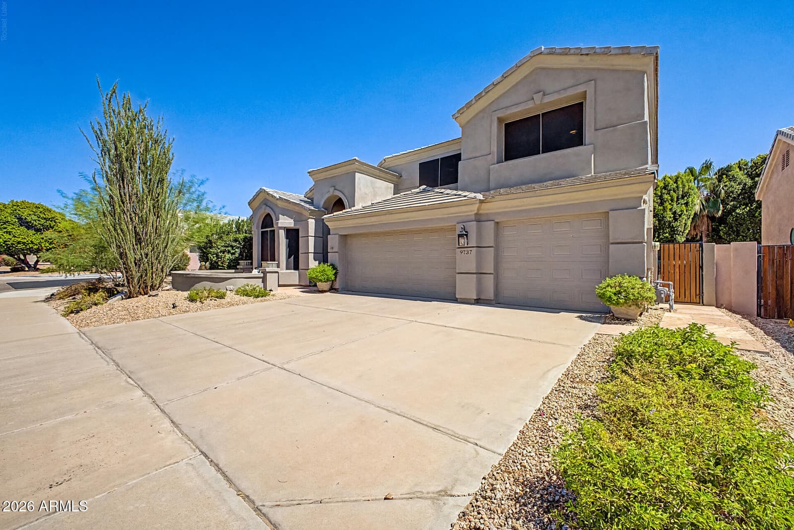 9737 E Celtic Drive, Scottsdale, AZ 85260 — photo 4 of 62