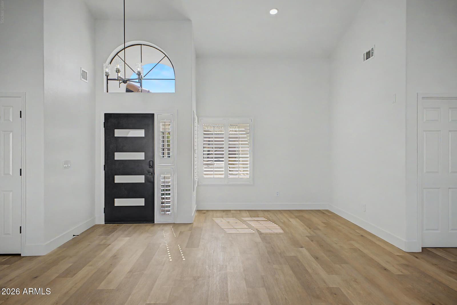 13253 S 35th Court, Phoenix, AZ 85044 — photo 6 of 36