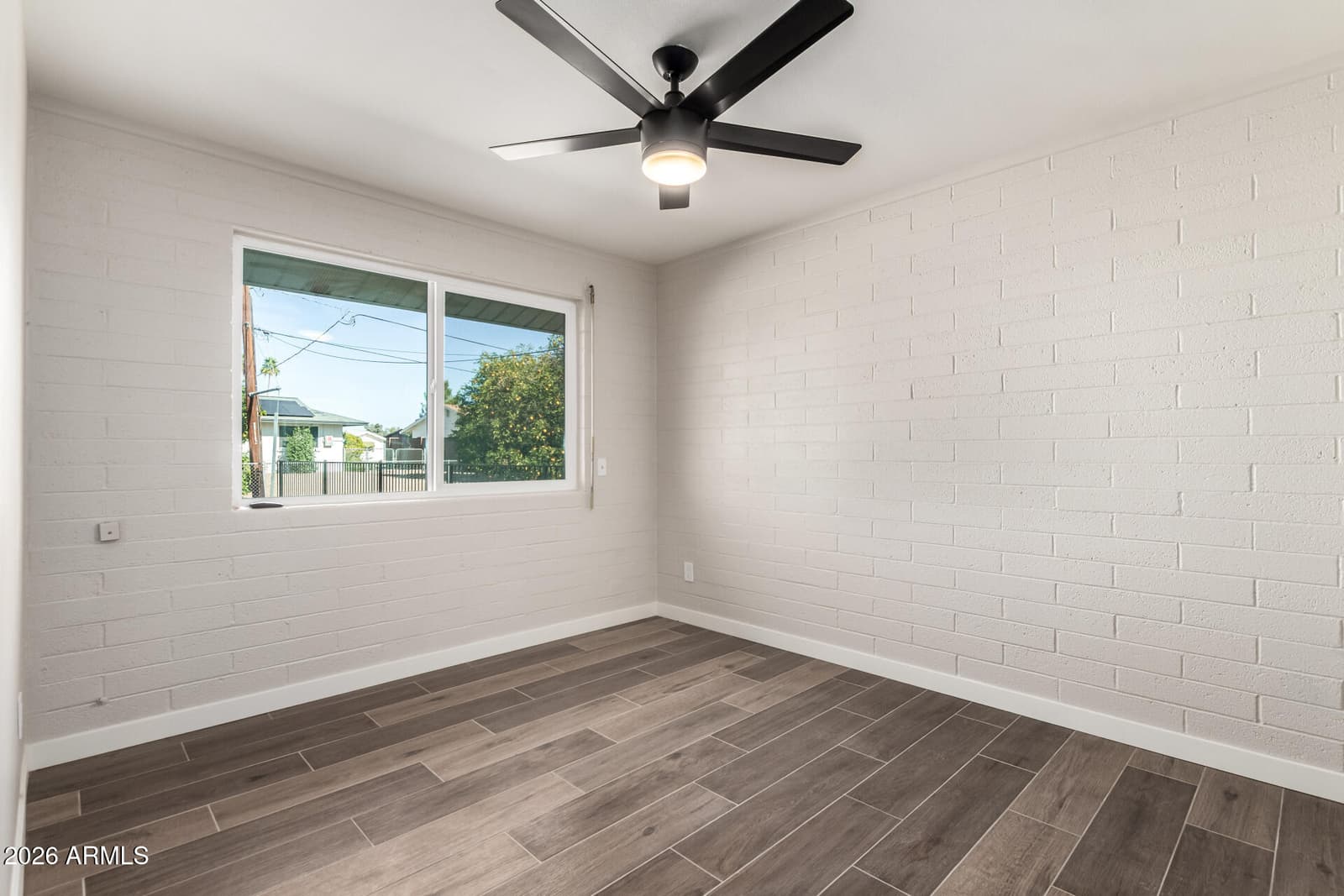 11016 W Sun City Boulevard, Sun City, AZ 85351 — photo 11 of 26