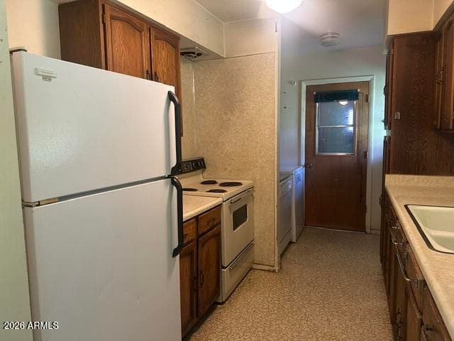 8112 S High Road, Hereford, AZ 85615 — photo 13 of 30